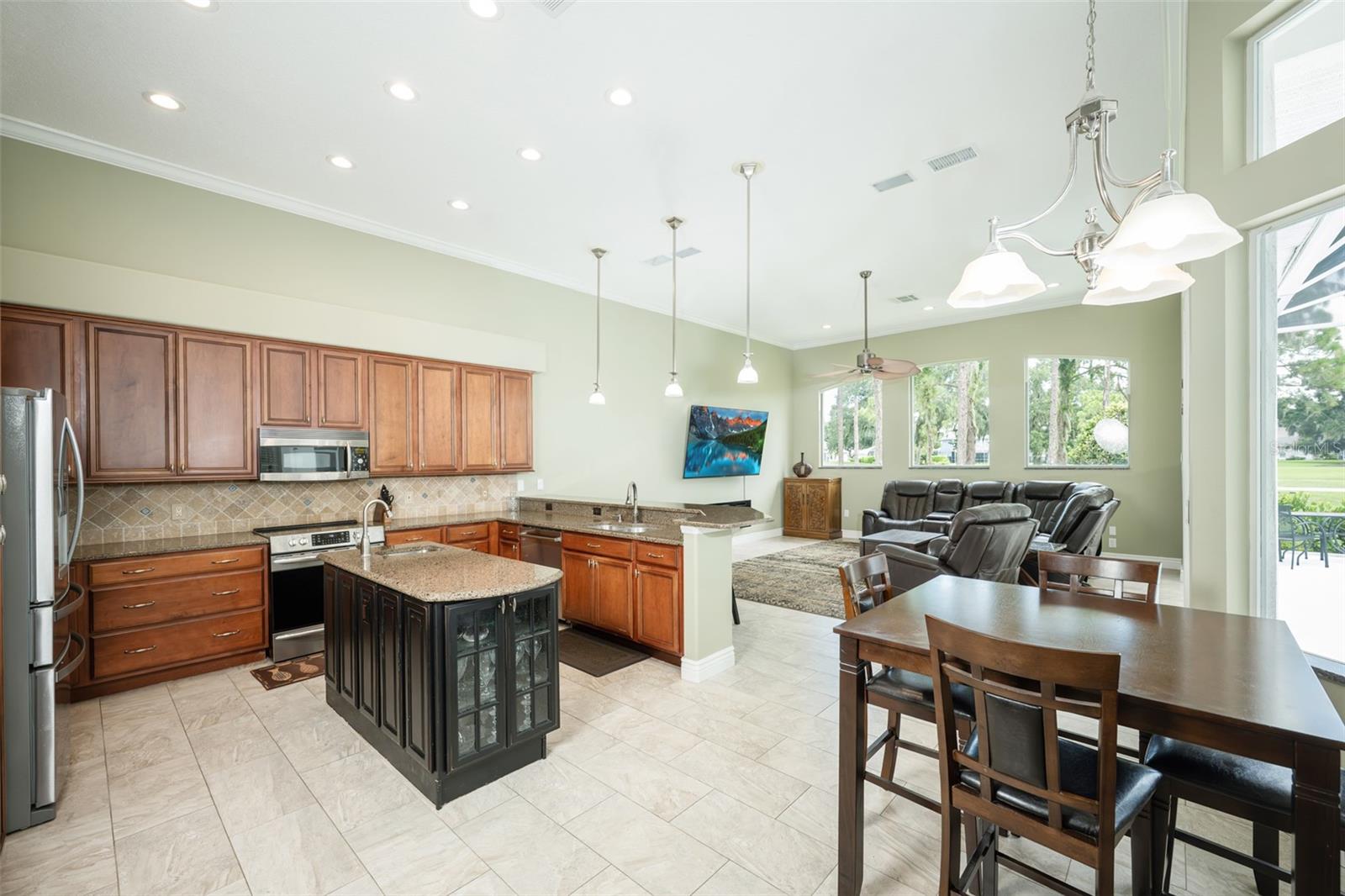 5429 Burnt Hickory Dr, Valrico, FL 33596 photo