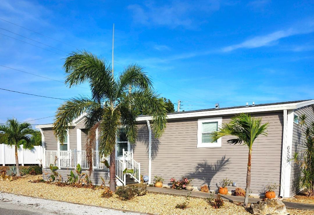 6505 Arizona St, Bradenton, FL 34207 photo