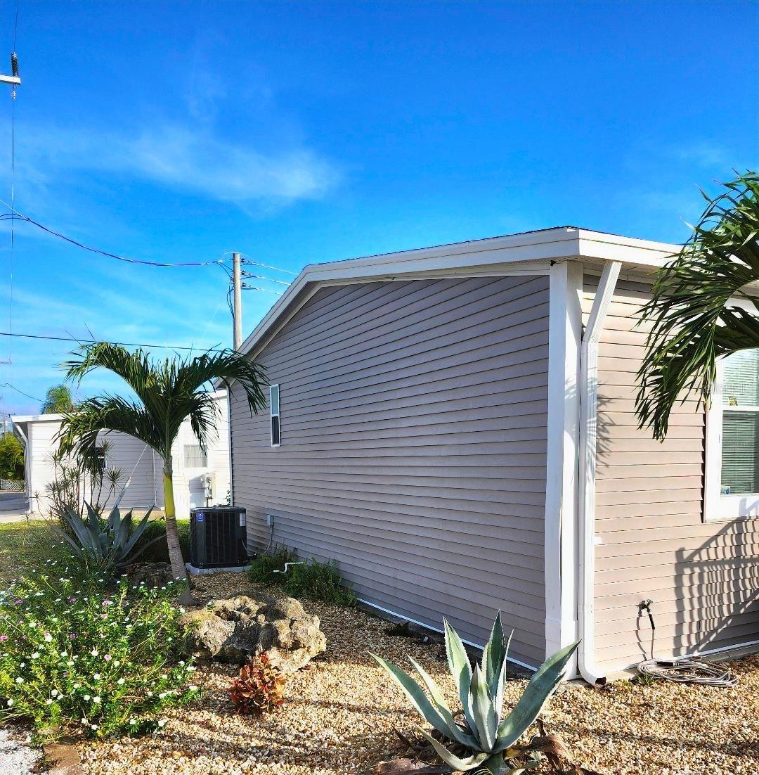 6505 Arizona St, Bradenton, FL 34207 photo
