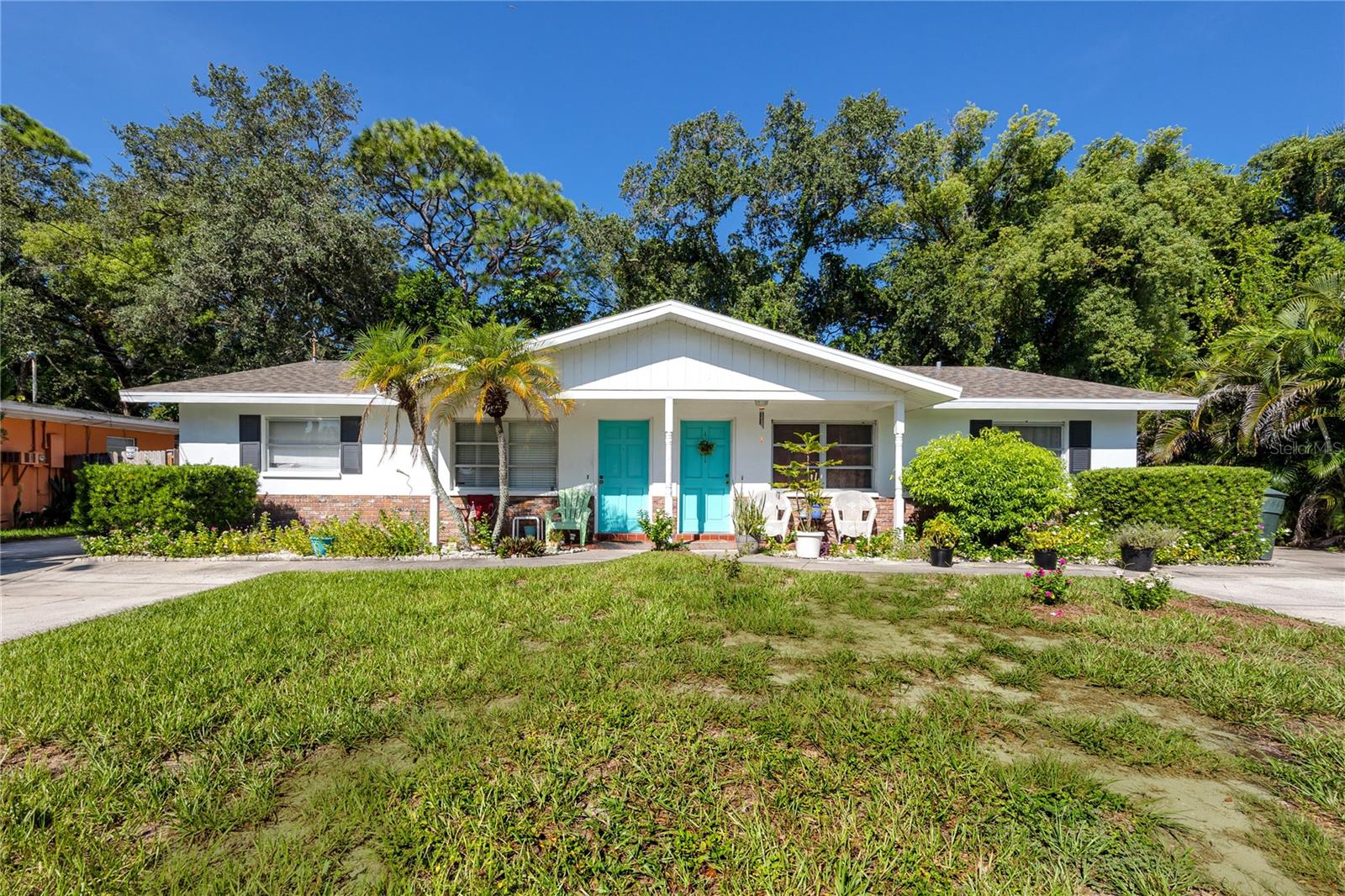332 Acropolis Dr, Dunedin, FL 34698