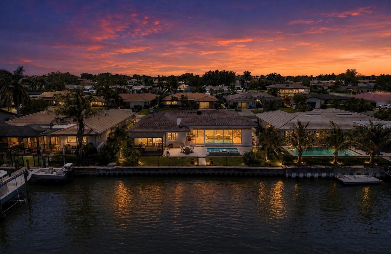 2011 Michigan Ave, Saint Petersburg, FL 33703 photo