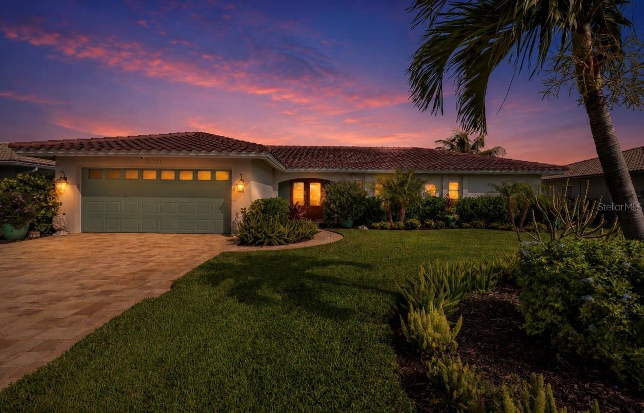 2011 Michigan Ave, Saint Petersburg, FL 33703 photo