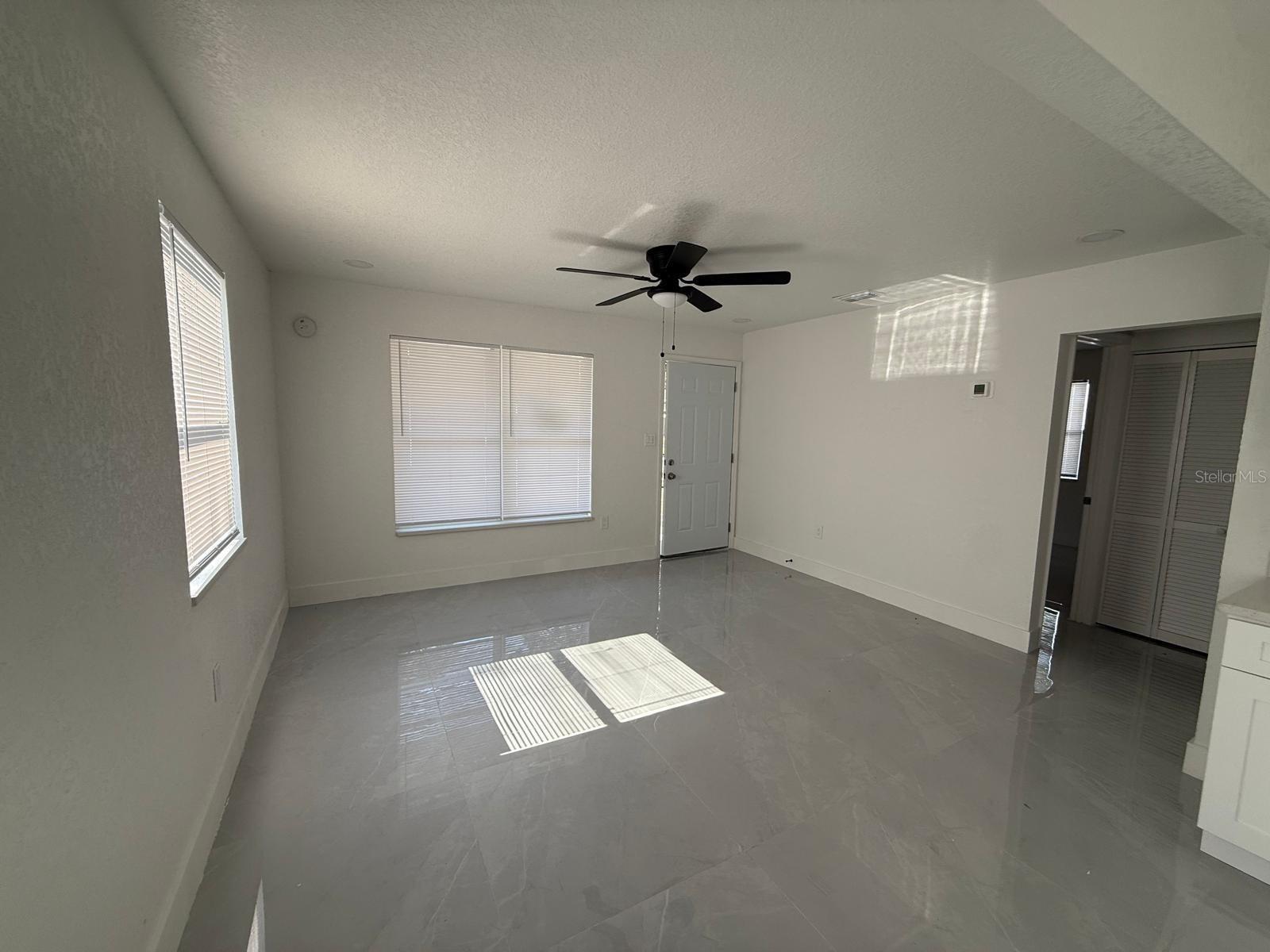 427 40 Ave, Saint Petersburg, FL 33705 photo