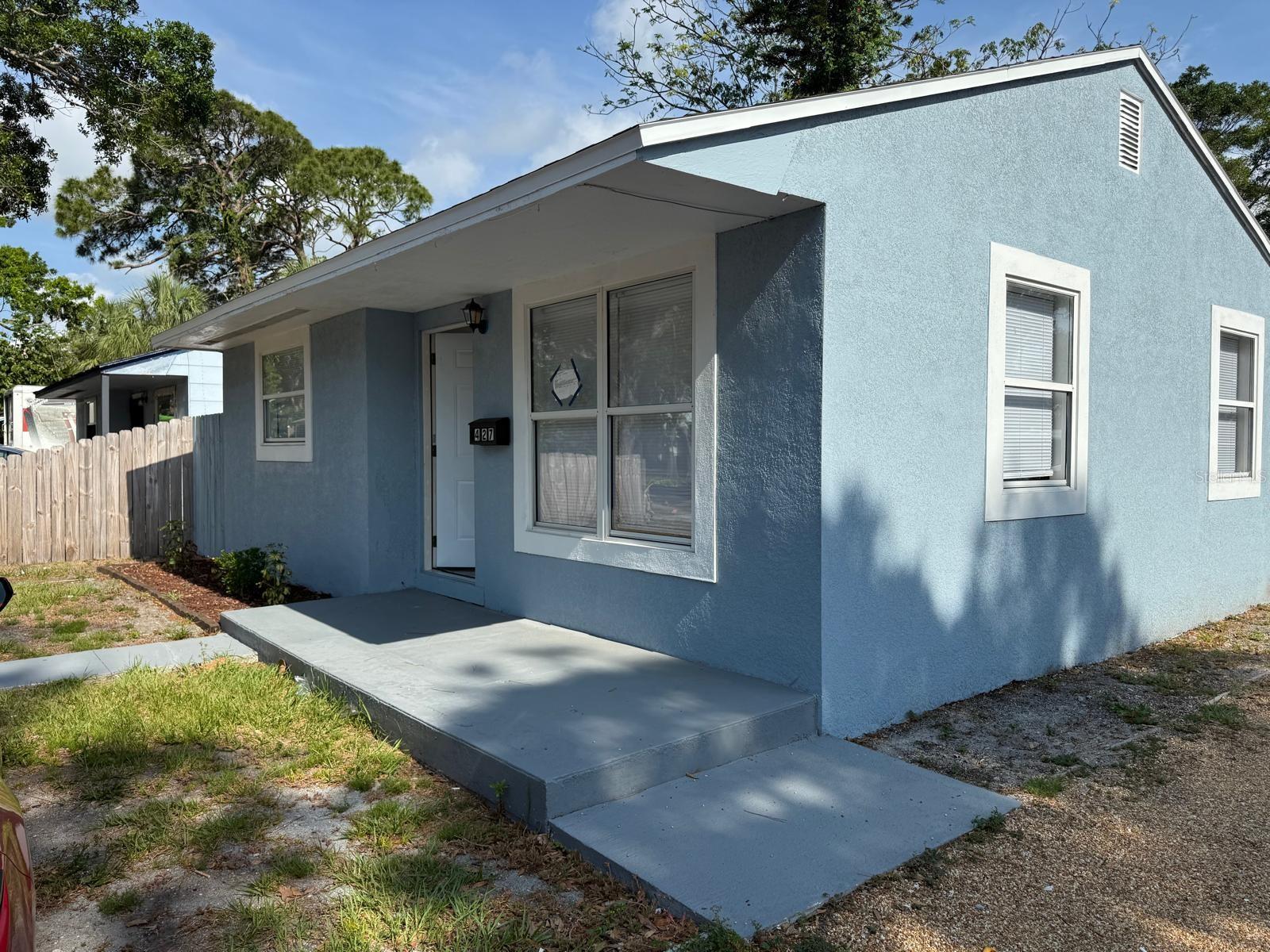 427 40 Ave, Saint Petersburg, FL 33705 photo