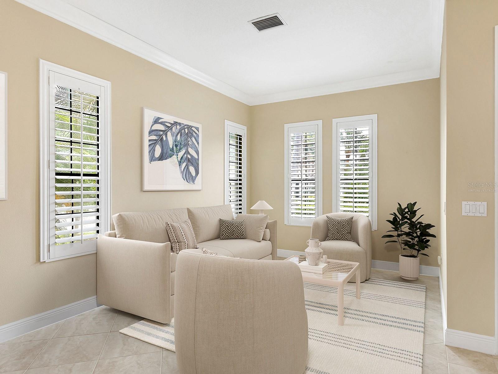 7210 Lake Forest Gln, Lakewood Ranch, FL 34202 photo