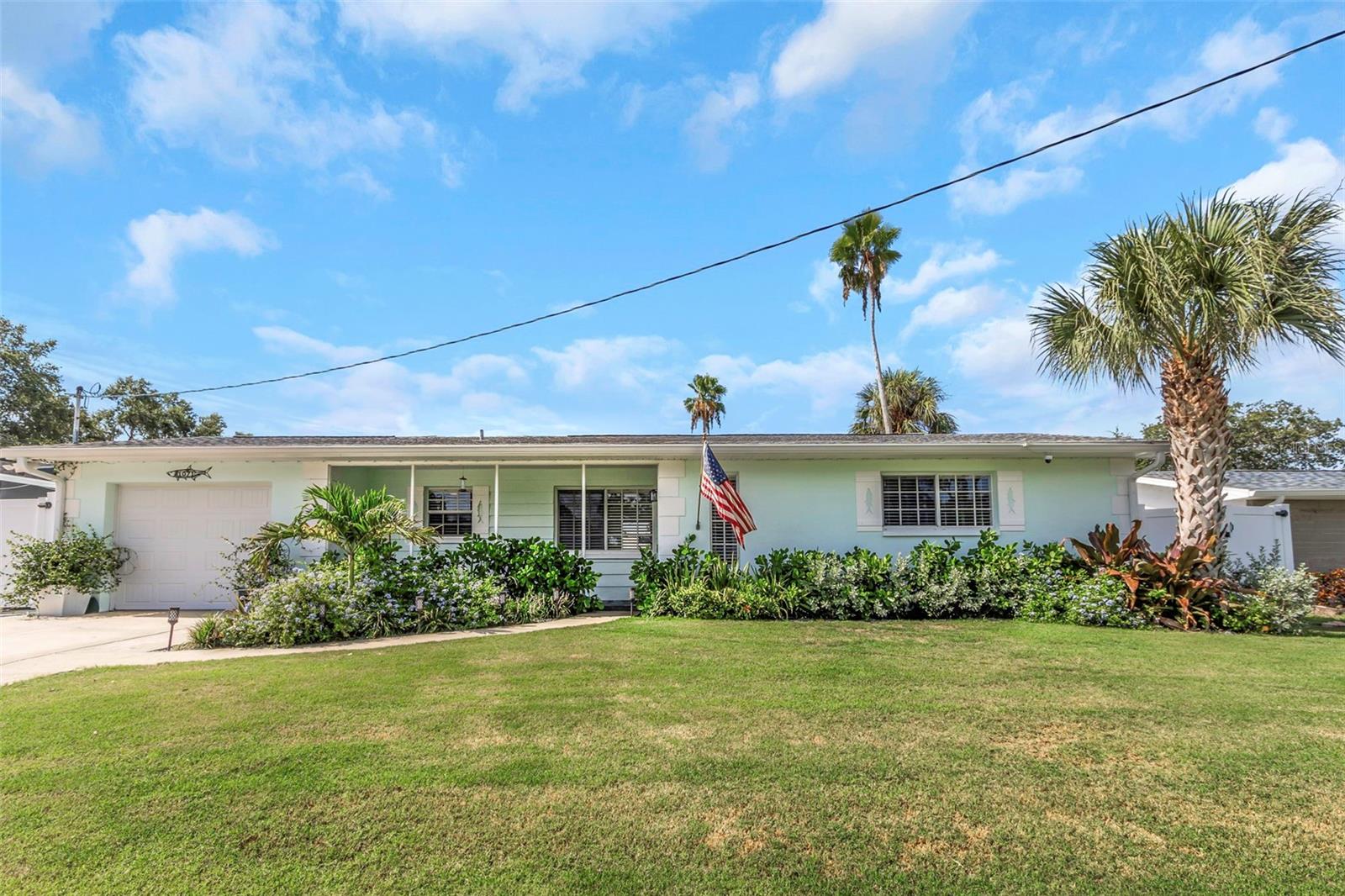 1071 Suemar Rd, Dunedin, FL 34698 photo