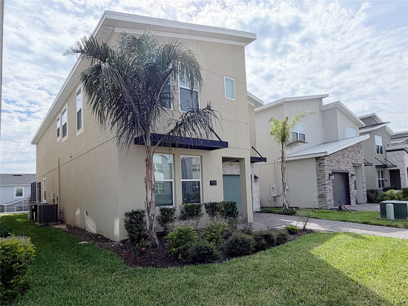1151 Kingsbarn St, Davenport, FL 33896 photo