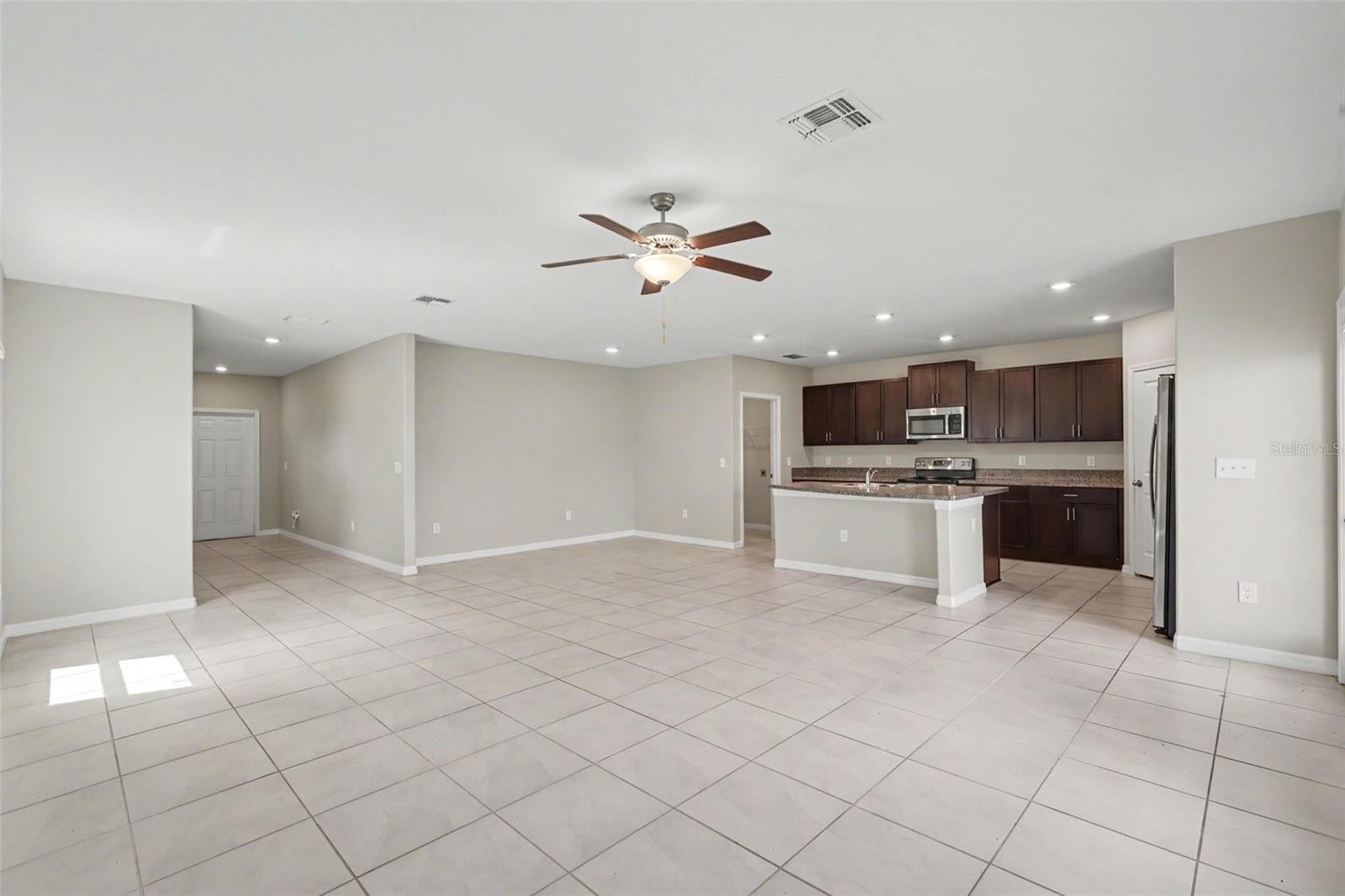 15514 Colt Creek Pl, Sun City Center, FL 33573 photo