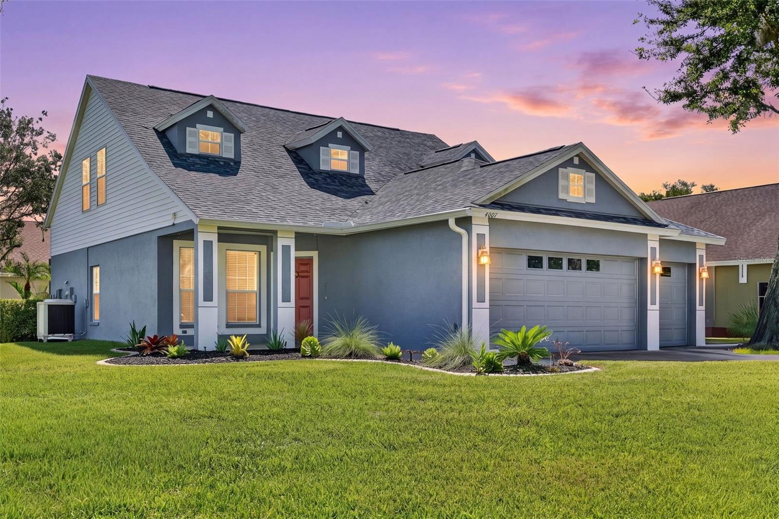 4007 34 St, Bradenton, FL 34208