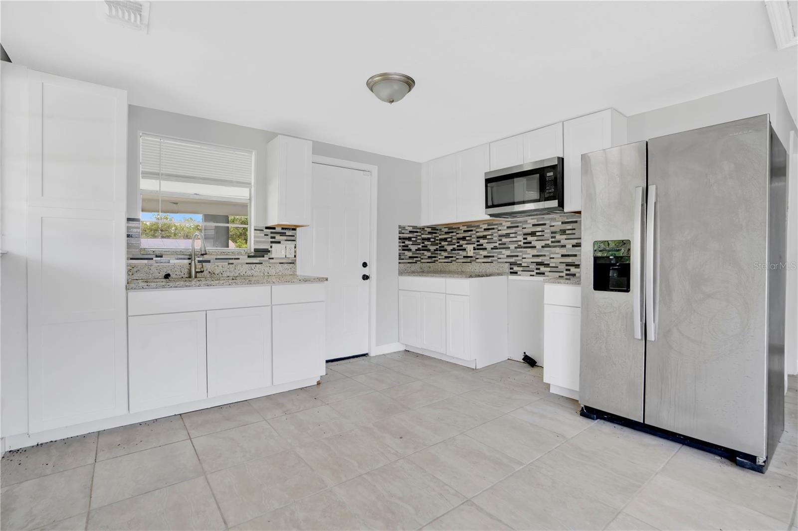 255 Hooker St, Mulberry, FL 33860 photo