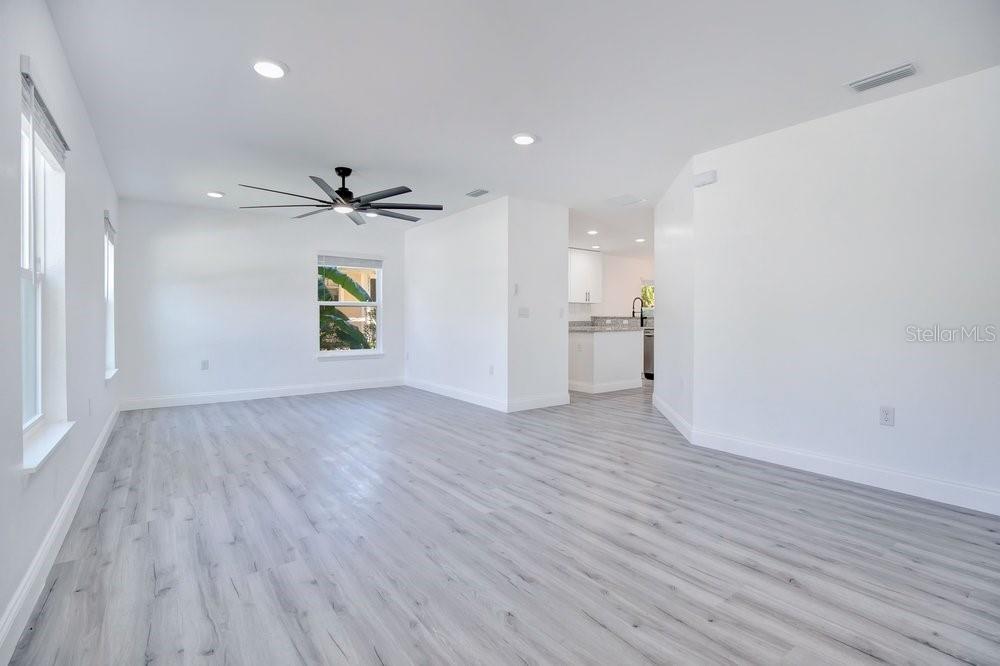 1119 Willow Ave, Sanford, FL 32771 photo