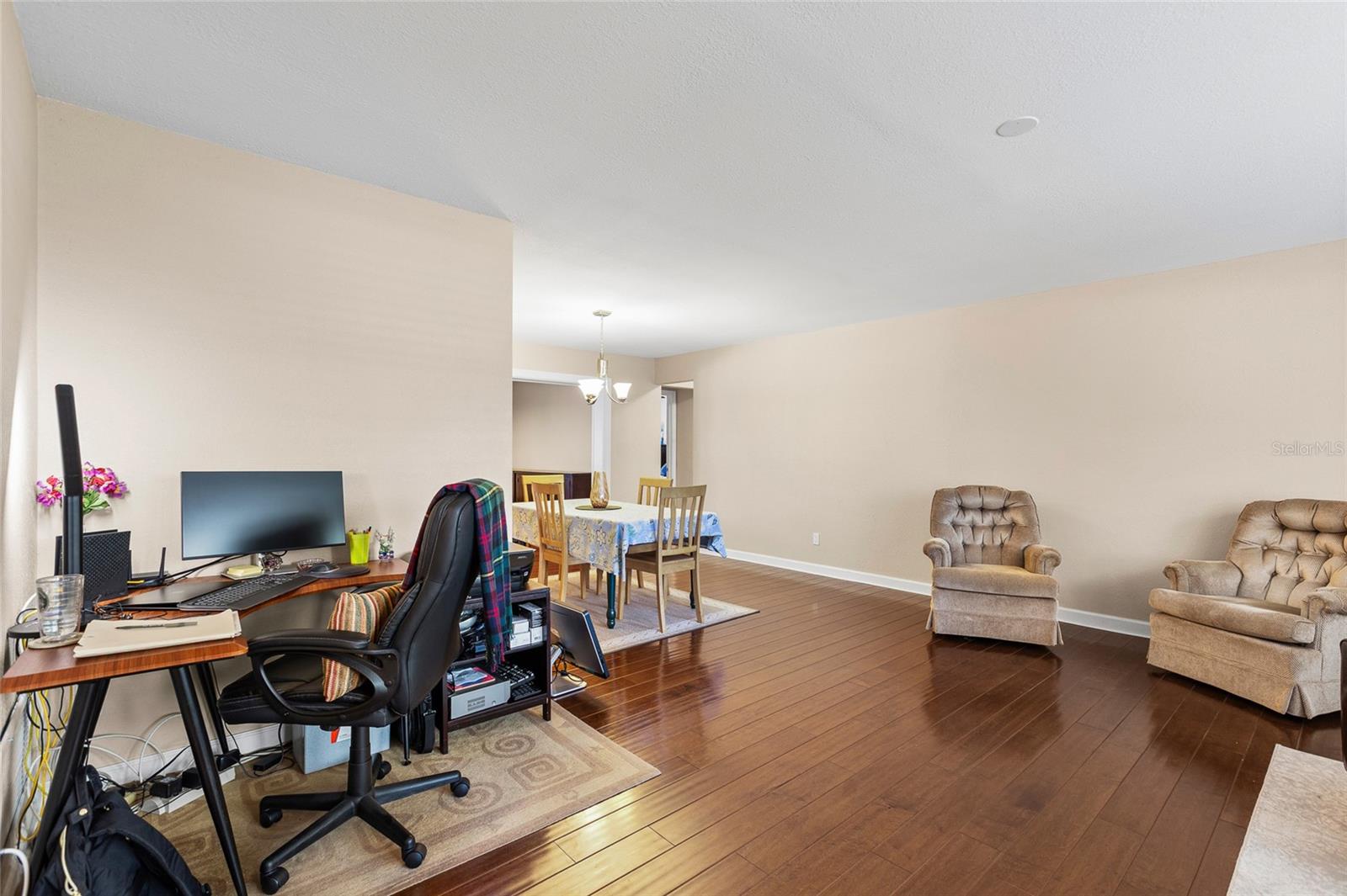 12152 Bonnie Terrace, Seminole, FL 33772 photo