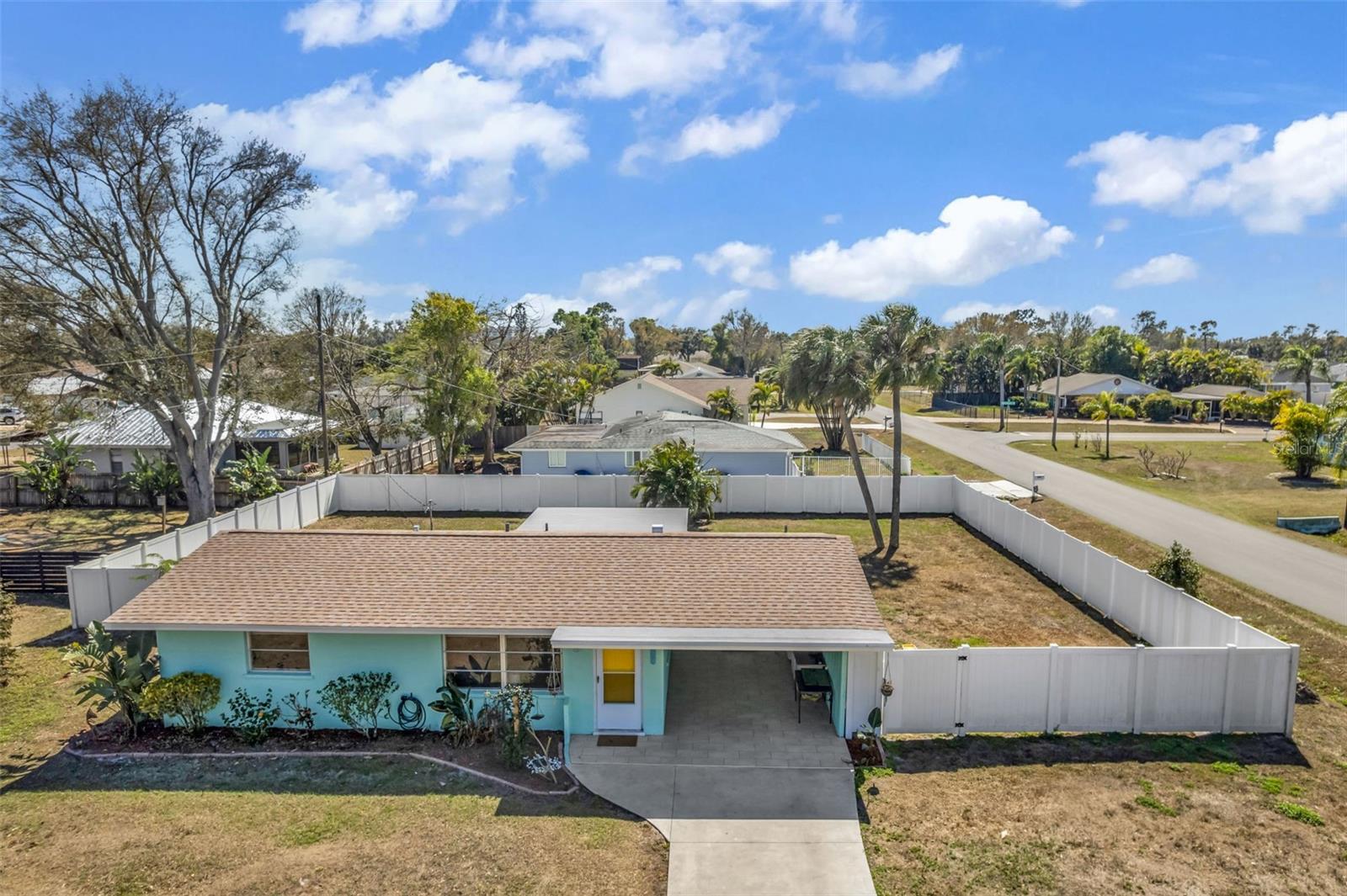 960 Darwin Rd, Venice, FL 34293 photo