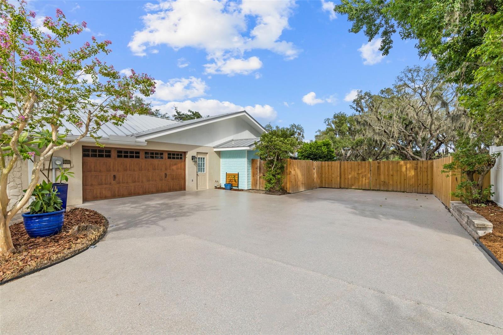 11310 Donneymoor Dr, Riverview, FL 33569 photo