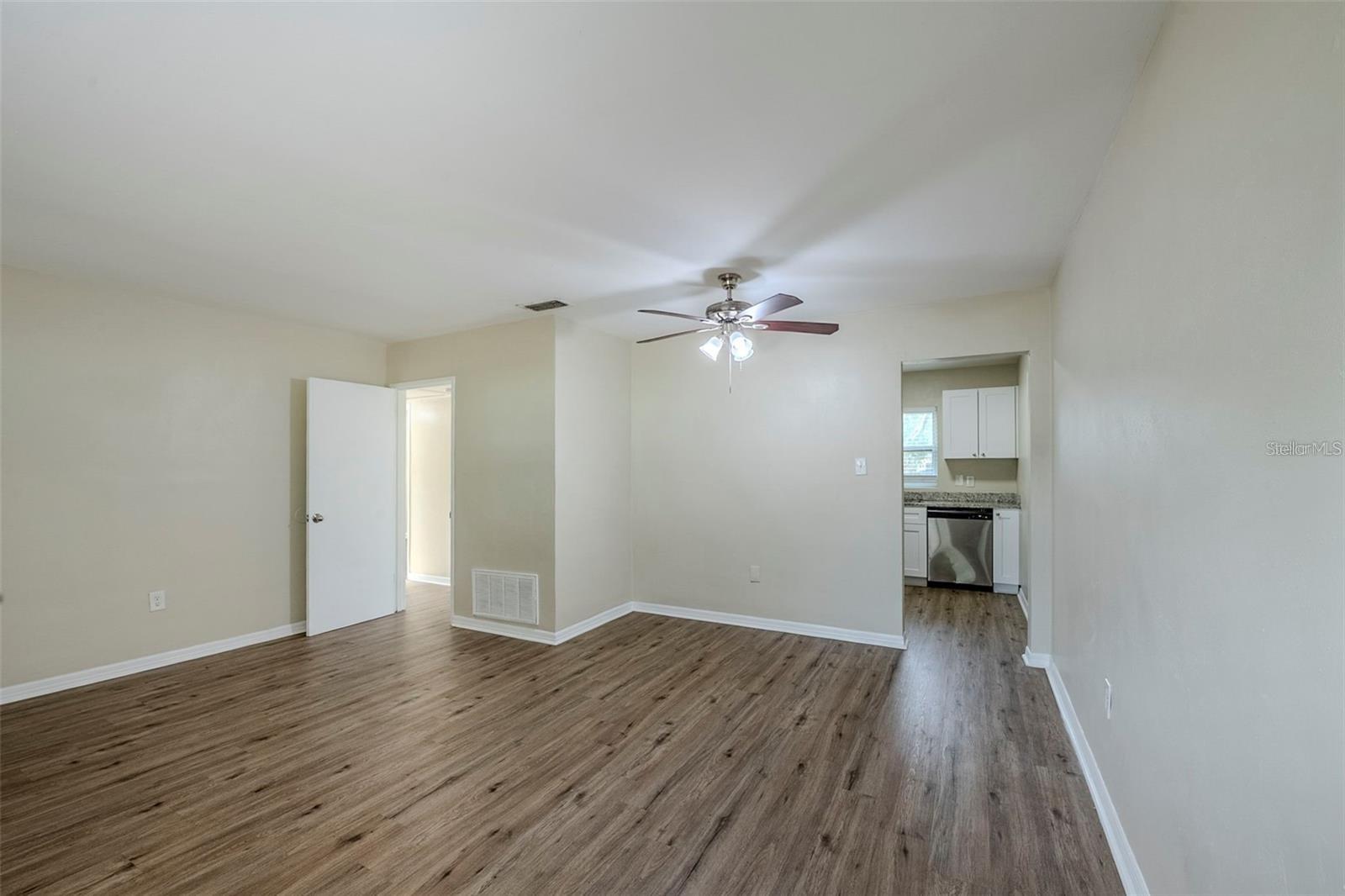 5214 Montague Pl, Orlando, FL 32808 photo