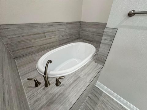 Single Family Residence in DADE CITY FL 13532 14TH STREET 65.jpg