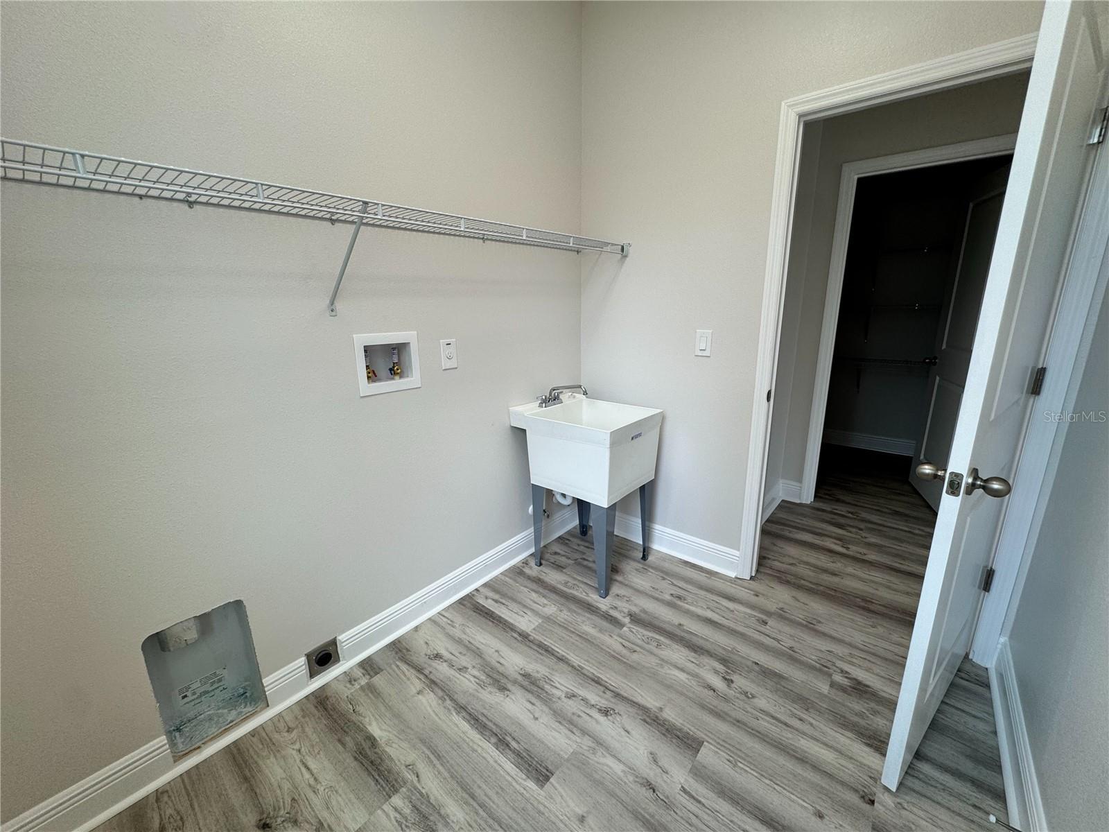 Single Family Residence in DADE CITY FL 13532 14TH STREET 44.jpg