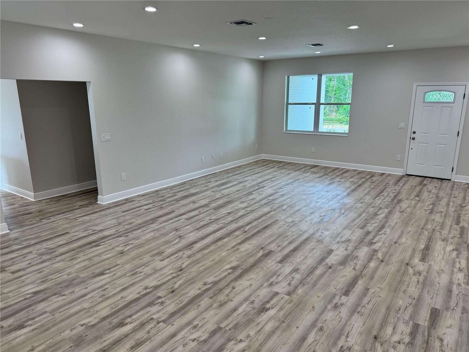 Single Family Residence in DADE CITY FL 13532 14TH STREET 27.jpg