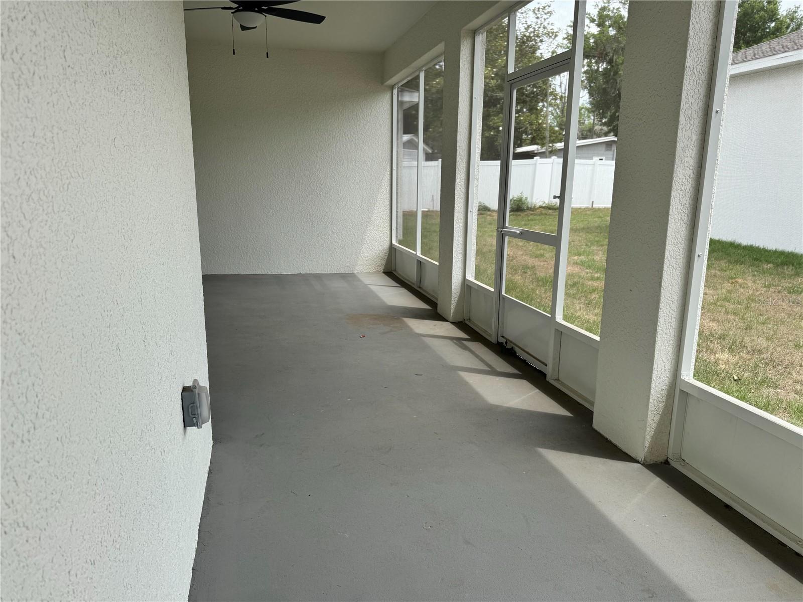 Single Family Residence in DADE CITY FL 13532 14TH STREET 71.jpg
