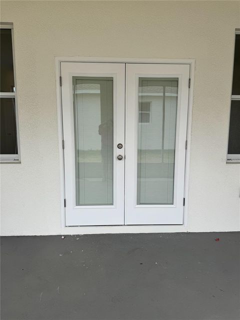 Single Family Residence in DADE CITY FL 13532 14TH STREET 72.jpg