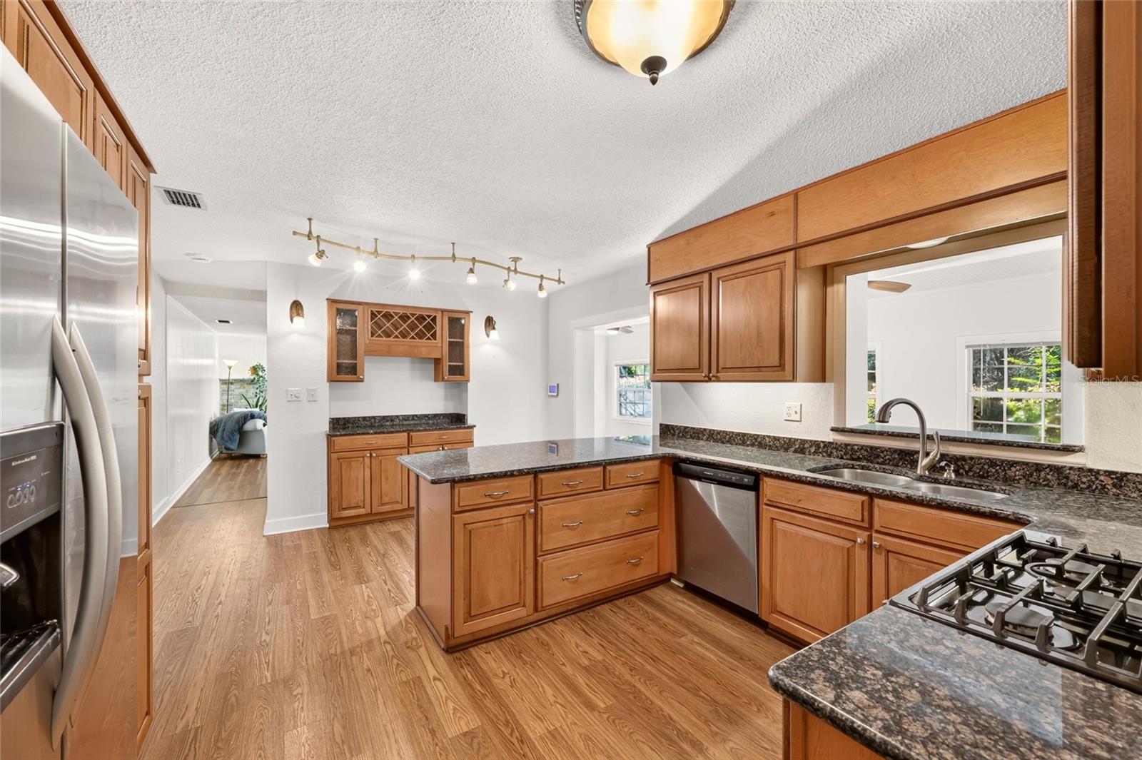 2124 NE 7 St, Ocala, FL 34470 photo