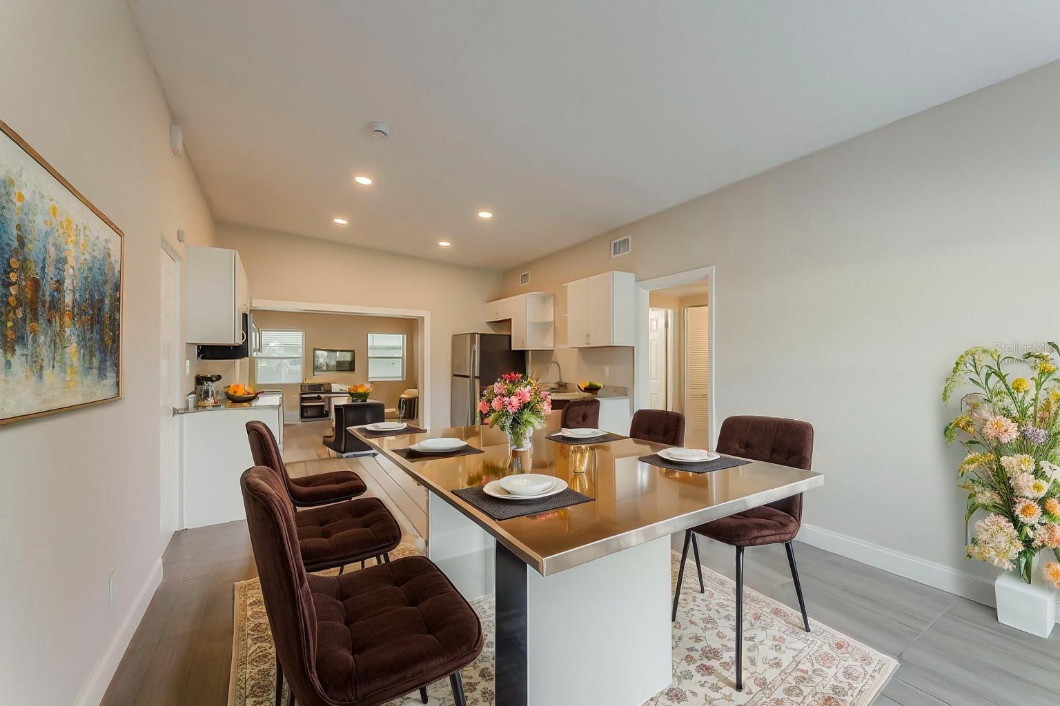 1007 Emeralda Rd, Orlando, FL 32808 photo
