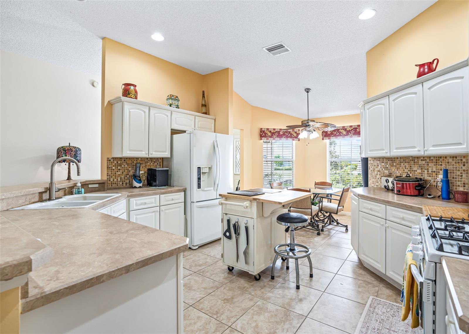 1857 Poppy Cir, The Villages, FL 32162 photo