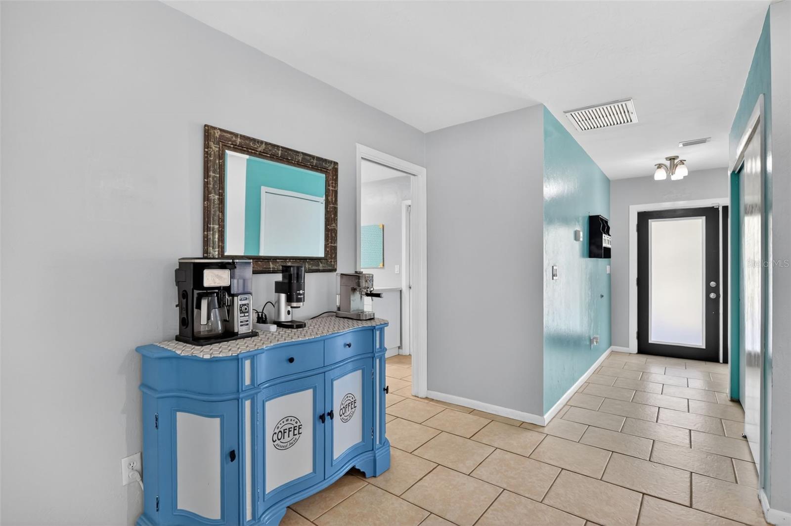 1305 SE 37 Terrace, Cape Coral, FL 33904 photo