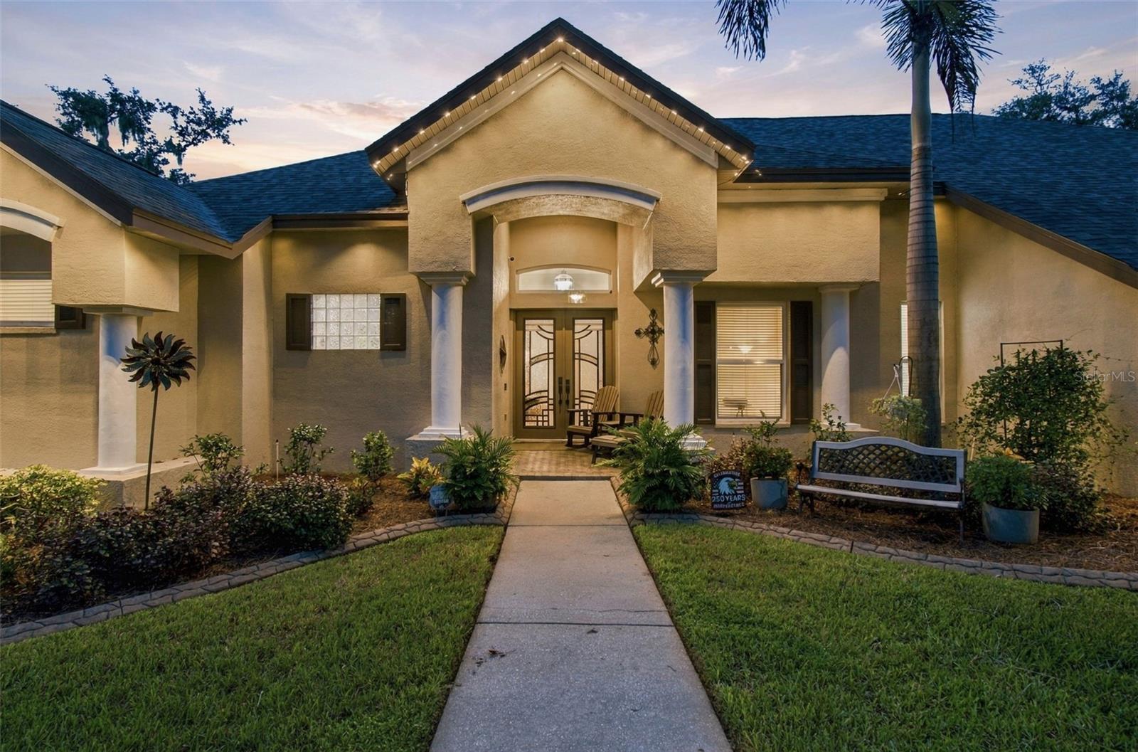 5105 Sylvan Oaks Dr, Valrico, FL 33596 photo