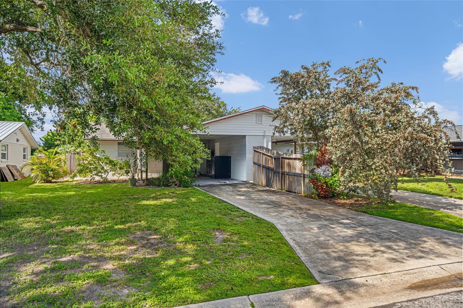 3607 47 Ave, Bradenton, FL 34210 photo