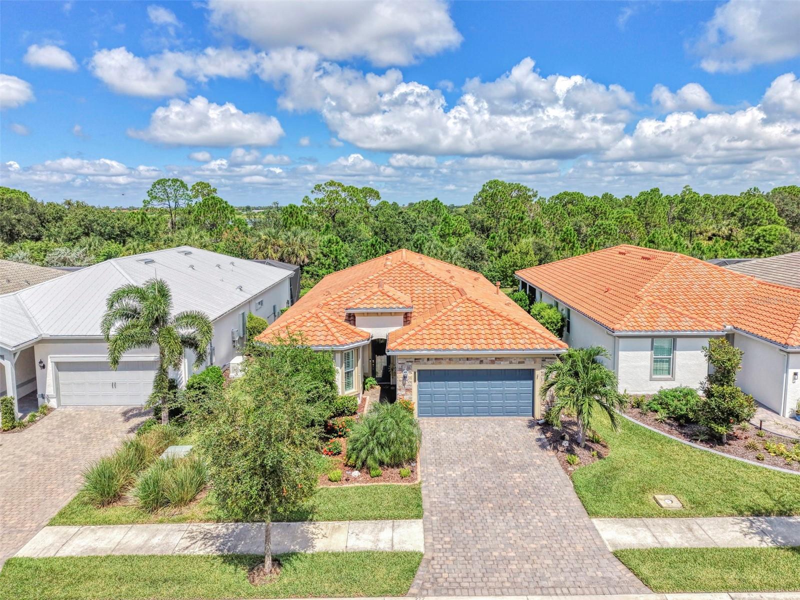 10088 Coral Shore Dr, Englewood, FL 34223