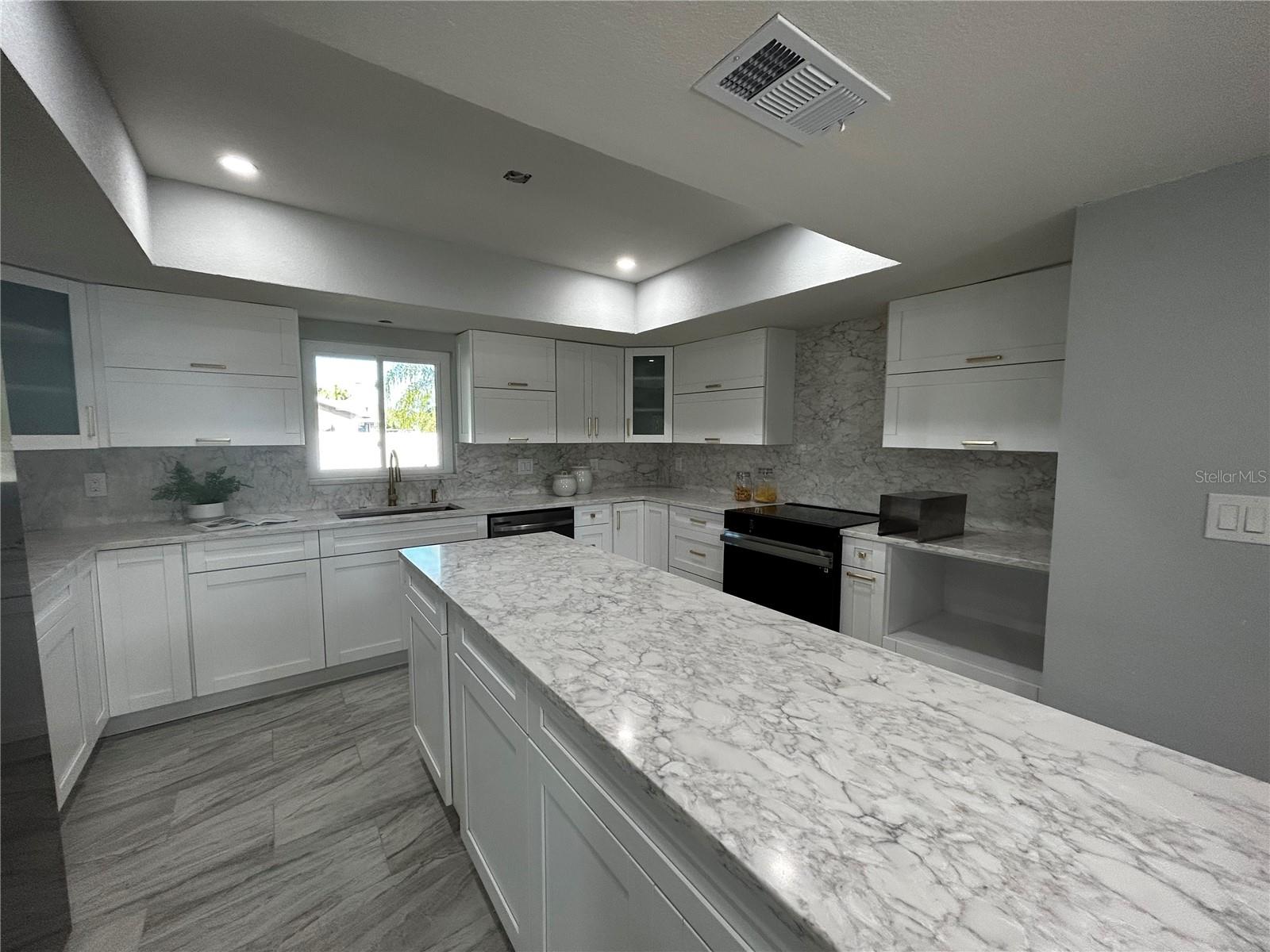 6370 Conniewood Sq, New Port Richey, FL 34653 photo