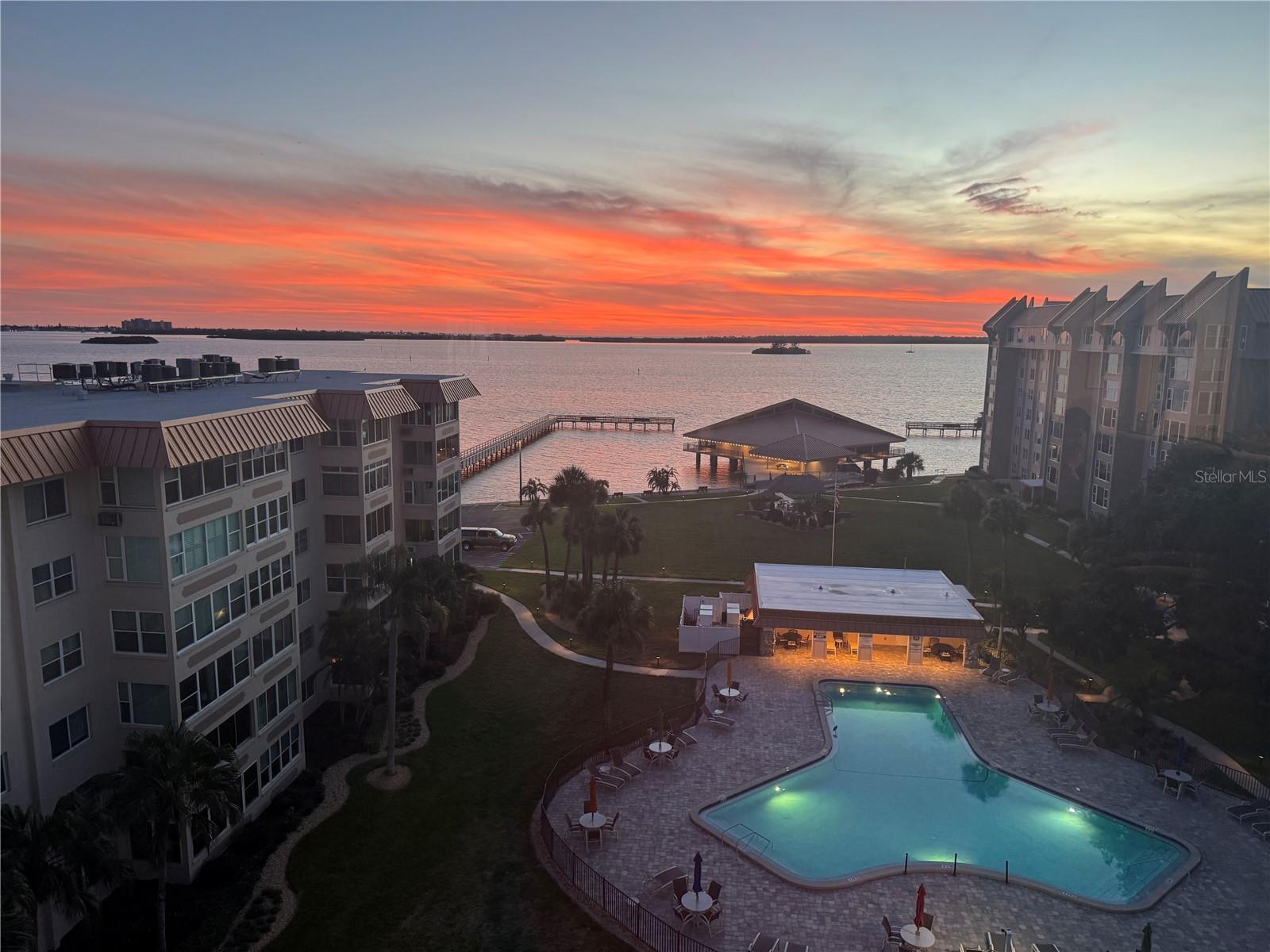 622 Edgewater Dr #823, Dunedin, FL 34698 photo
