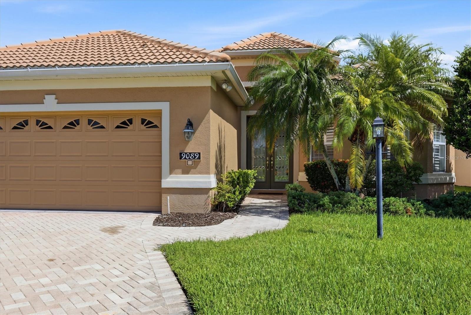 9089 Willow Brook Dr, Sarasota, FL 34238 photo