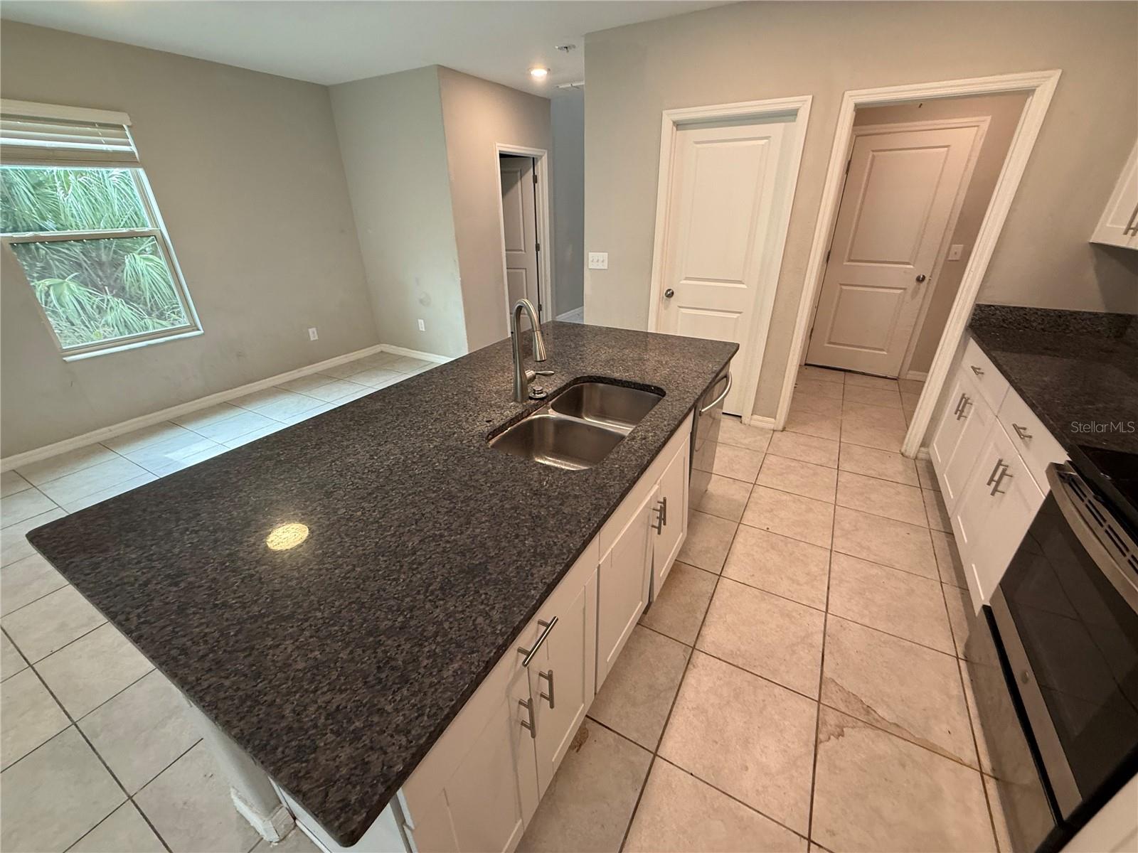 1752 Colding Dr, Ruskin, FL 33570 photo