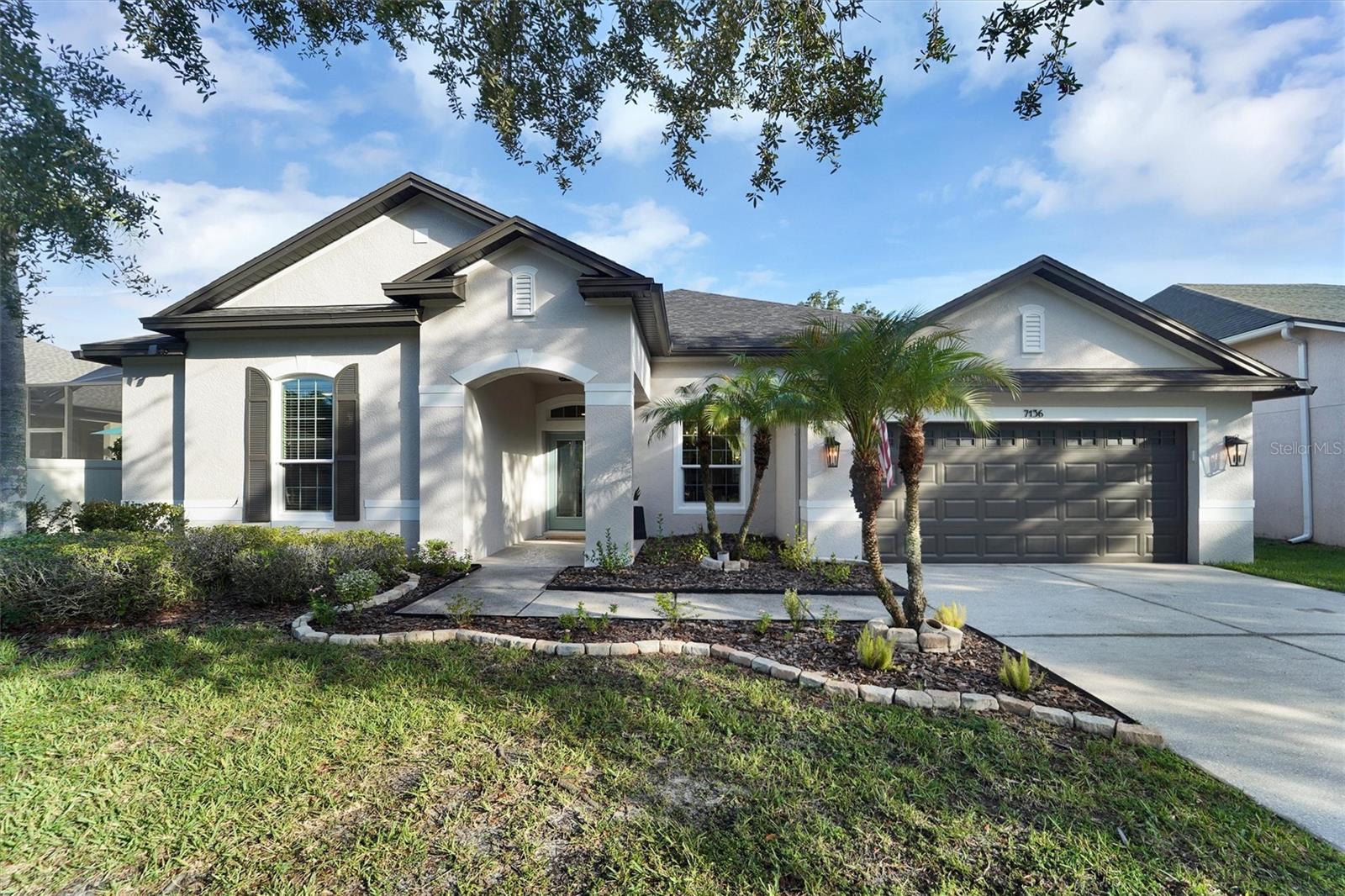 7136 Derwent Glen Cir, Land O Lakes, FL 34637 photo