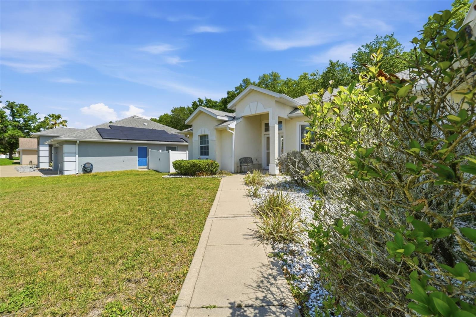 2503 Gables Dr, Eustis, FL 32726 photo