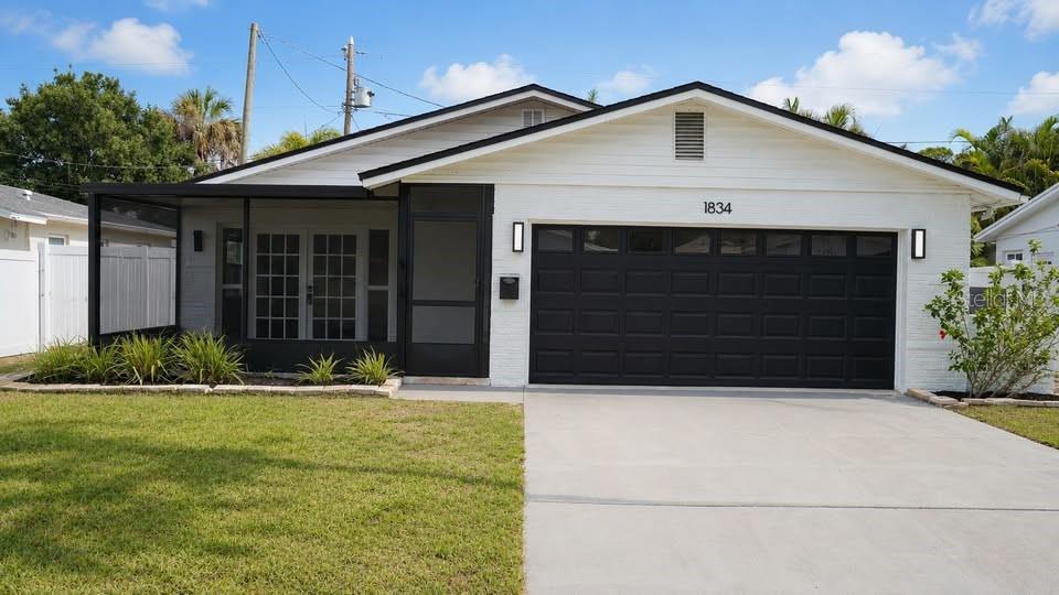 1834 New Hampshire Ave, Saint Petersburg, FL 33703