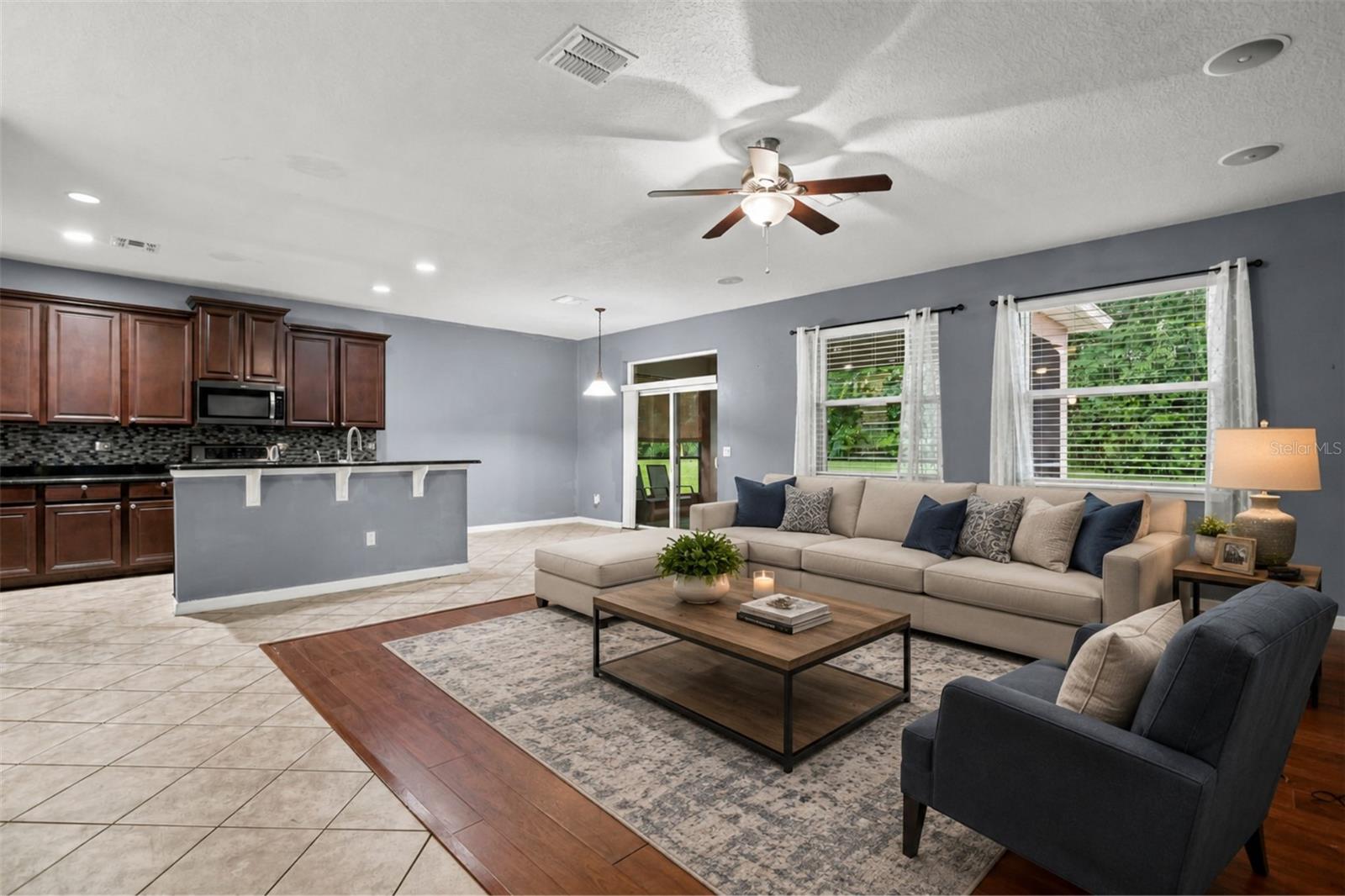 925 Counts Crest Cir, Apopka, FL 32712 photo