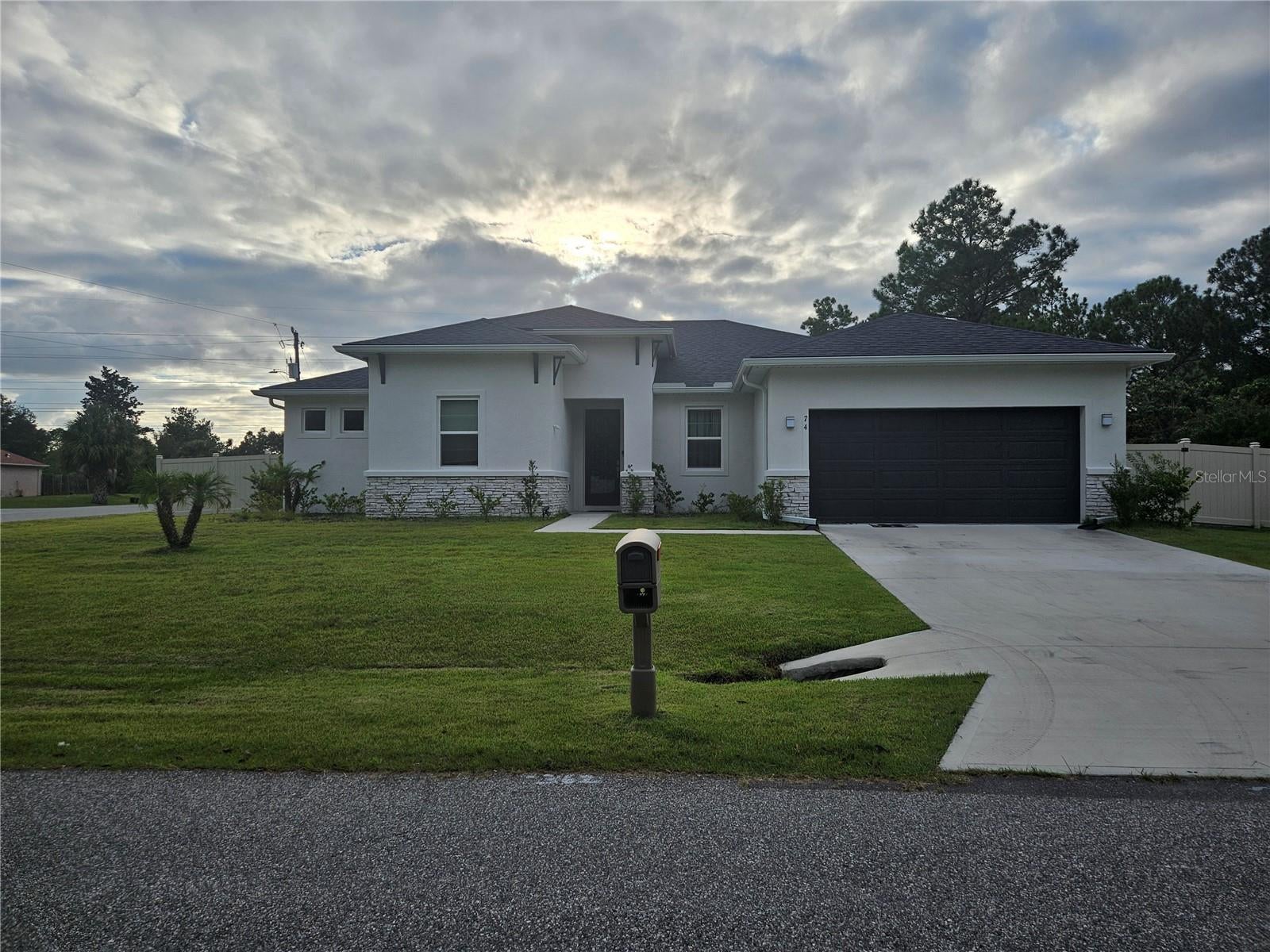 74 Uhl Path, Palm Coast, FL 32164