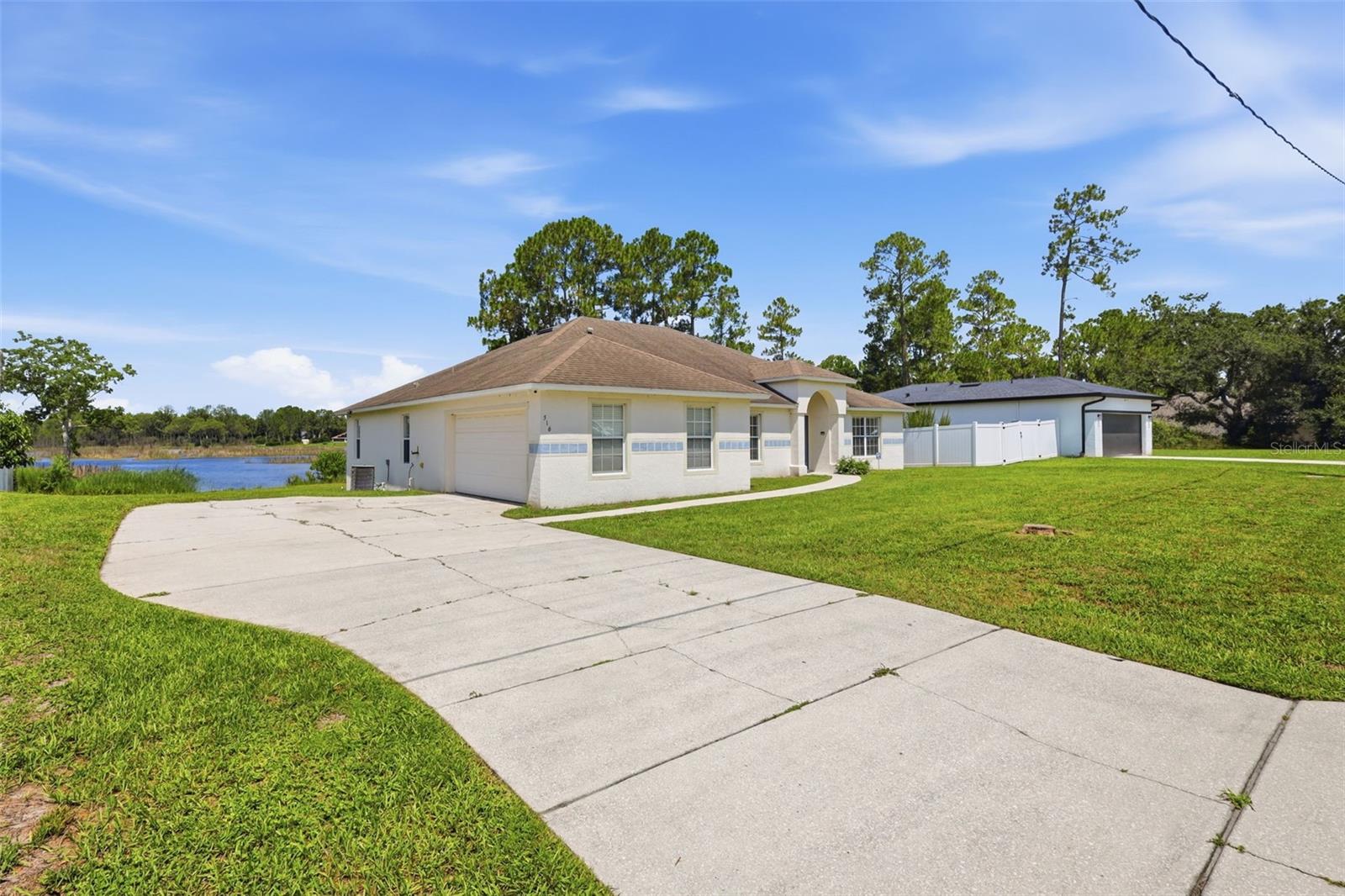 516 Glen Haven Dr, Deltona, FL 32738 photo