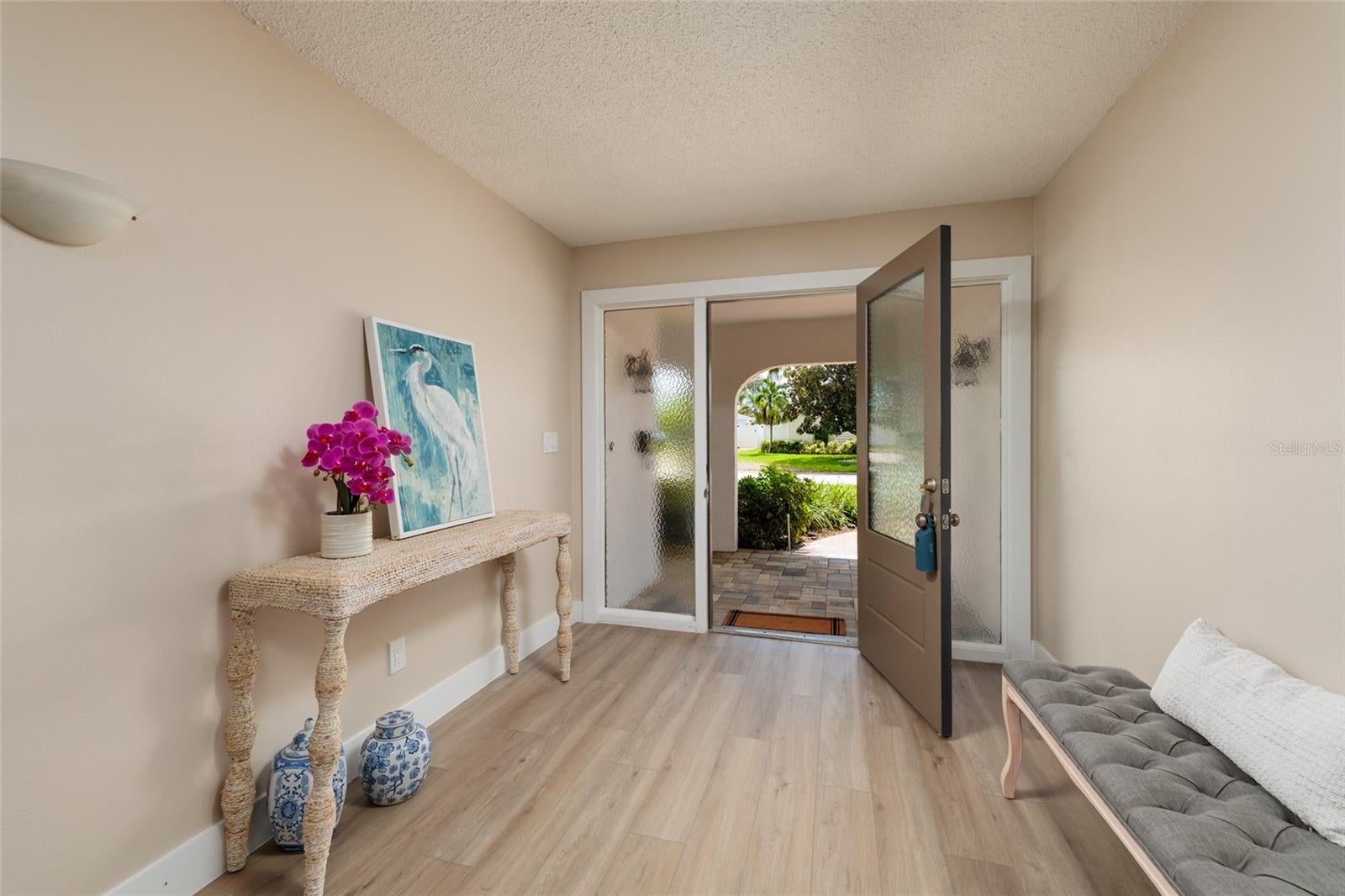 165 97 Ave, Saint Petersburg, FL 33702 photo