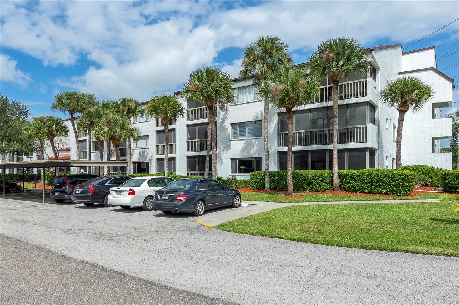 2593 Countryside Blvd, Clearwater, FL 33761