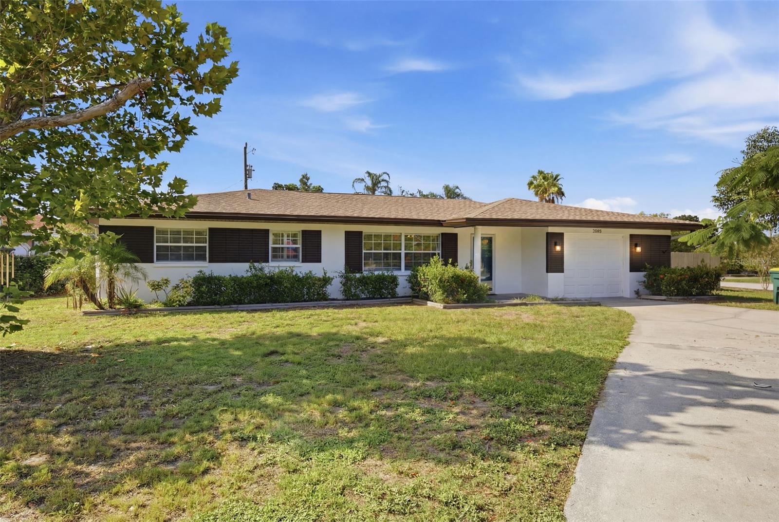 2051 Magnolia Dr, Clearwater, FL 33764 photo