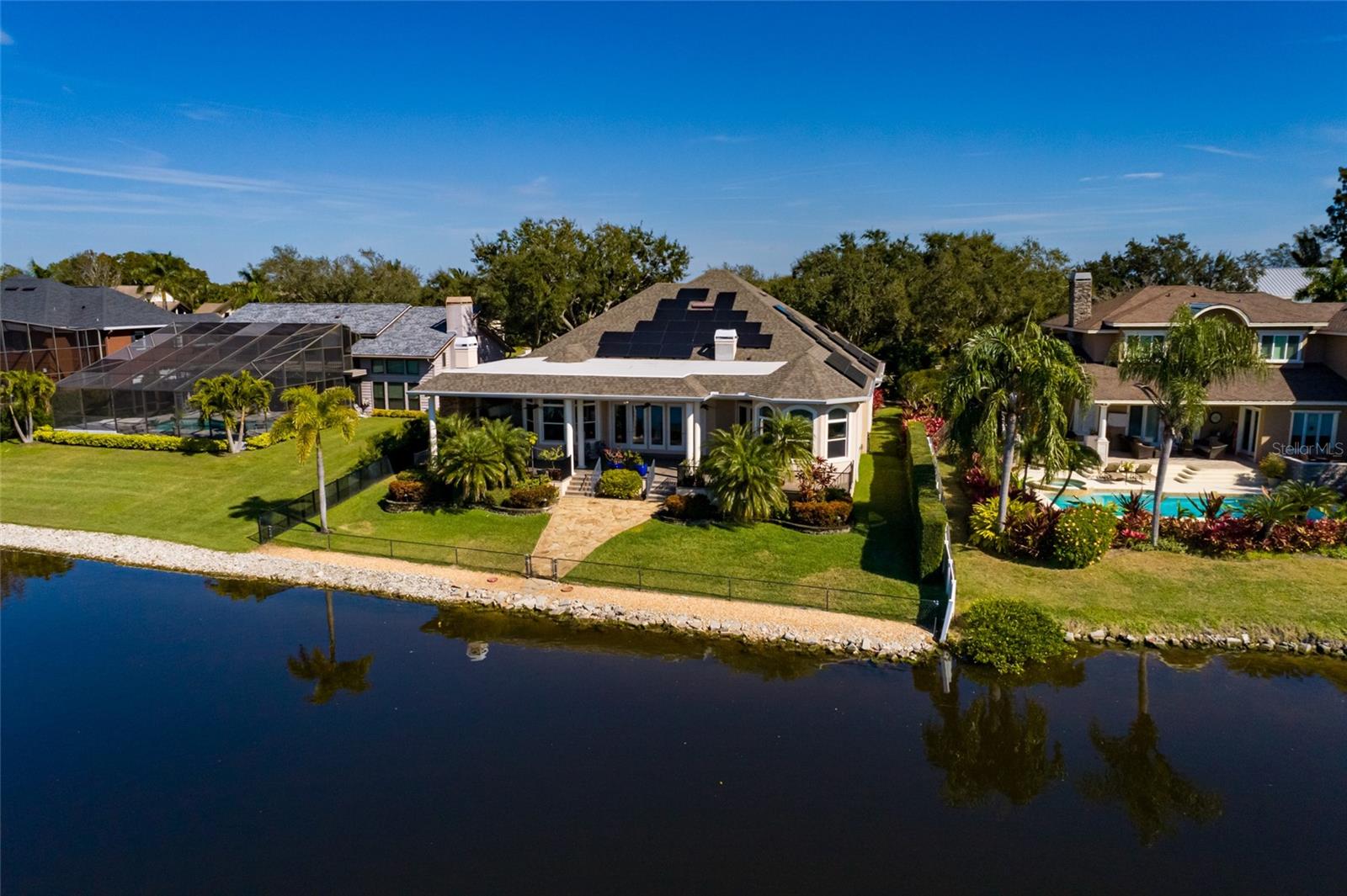 8402 Tallahassee Dr, Saint Petersburg, FL 33702 photo