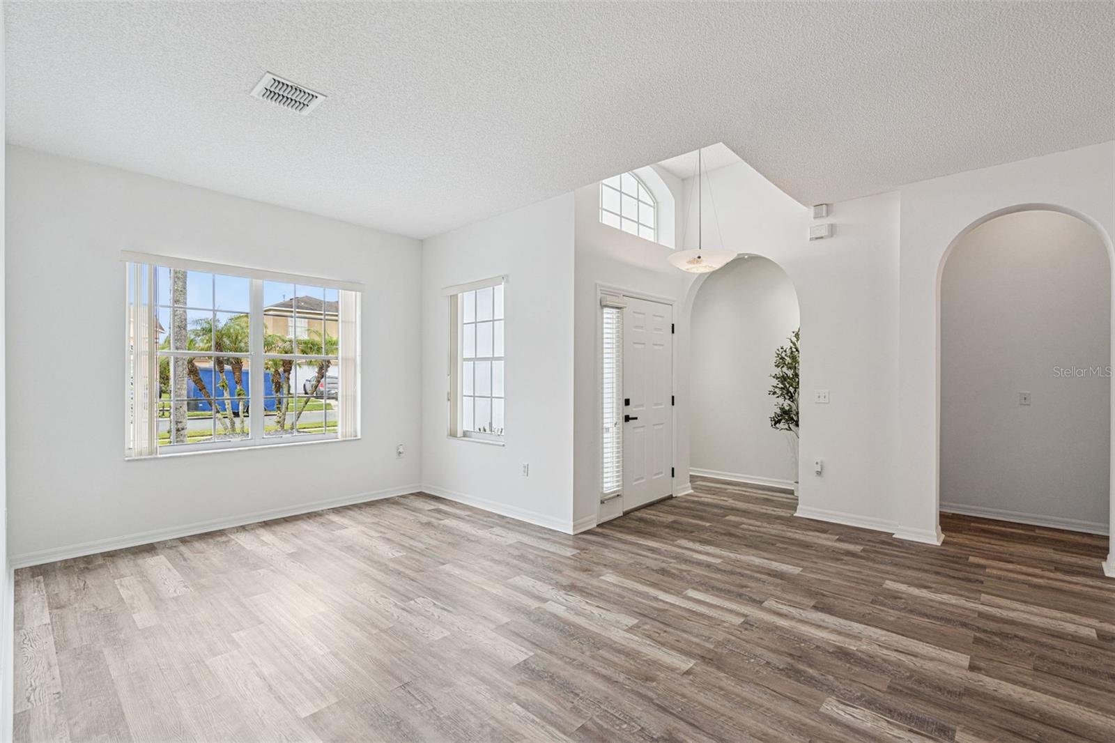2529 Jasmine Trace Dr, Kissimmee, FL 34758 photo