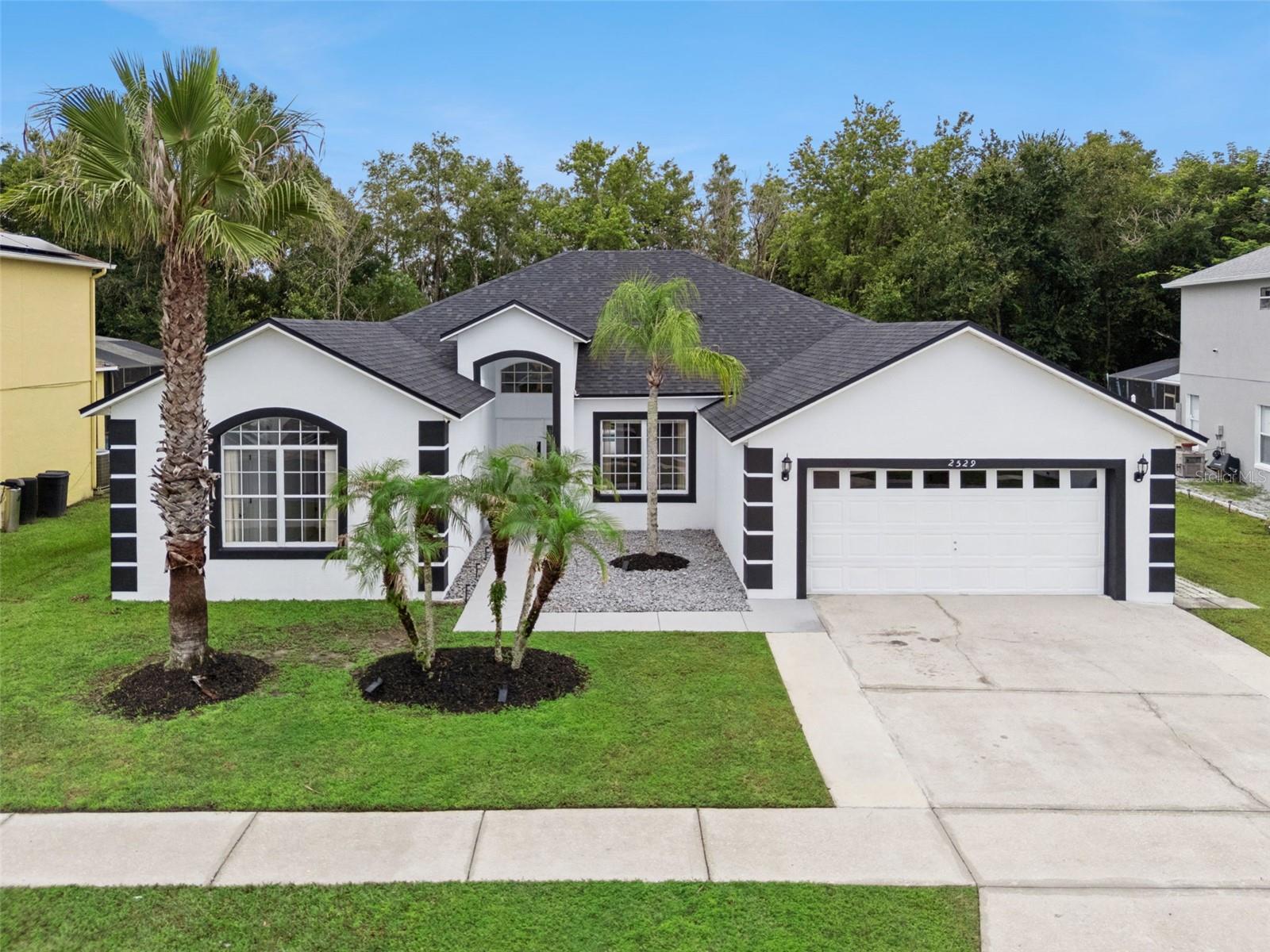 2529 Jasmine Trace Dr, Kissimmee, FL 34758
