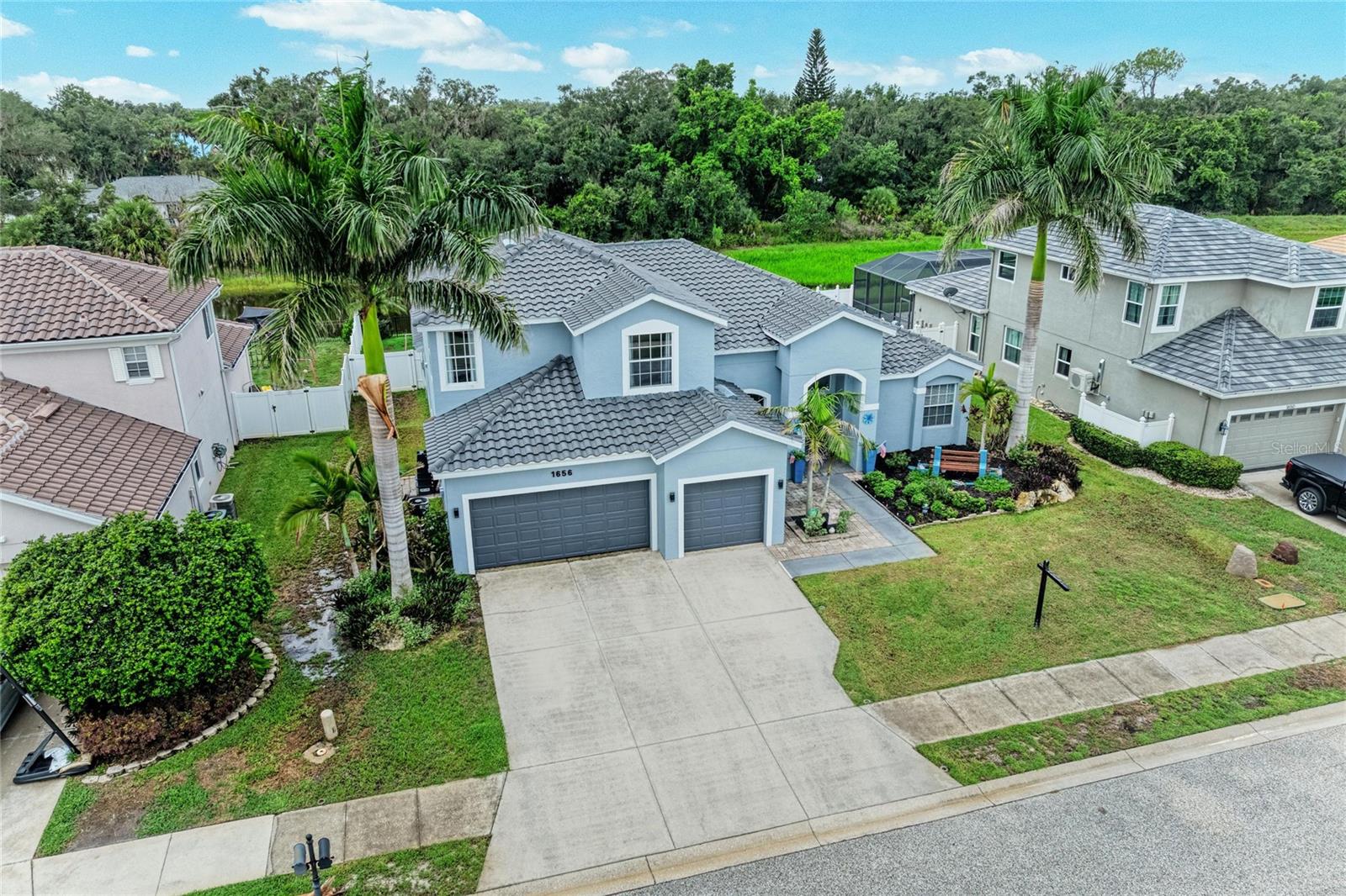 1656 Pinyon Pine Dr, Sarasota, FL 34240 photo