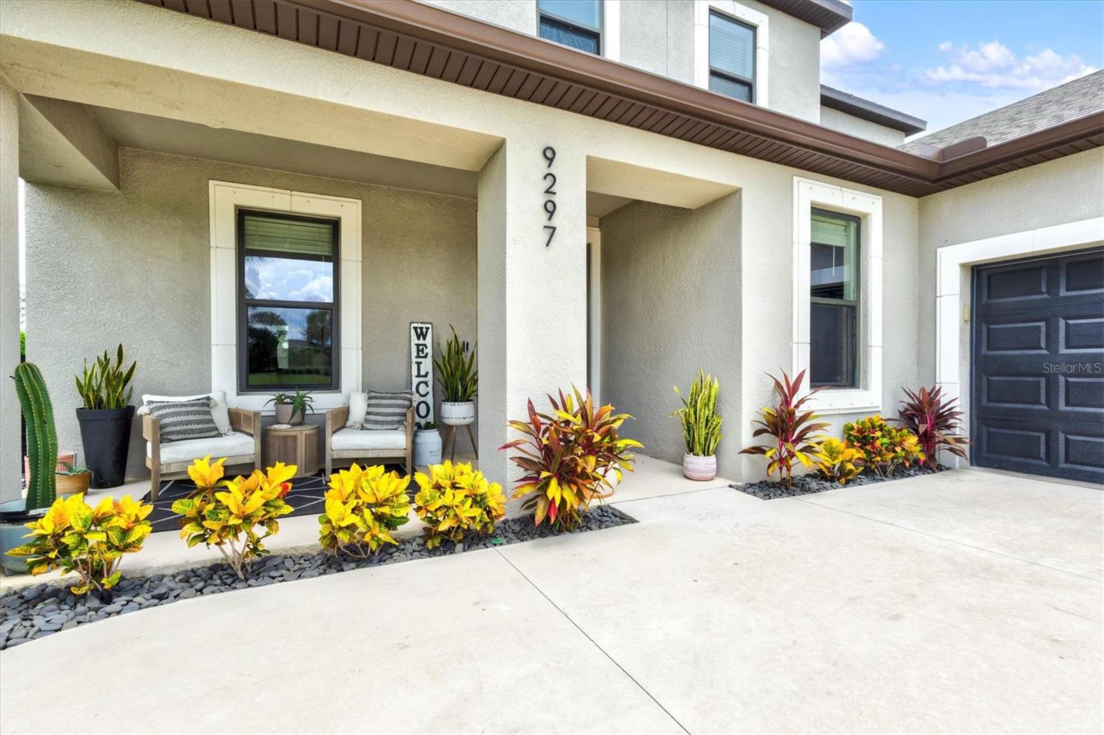 9297 Tequila Sunrise Dr, Sarasota, FL 34241 photo