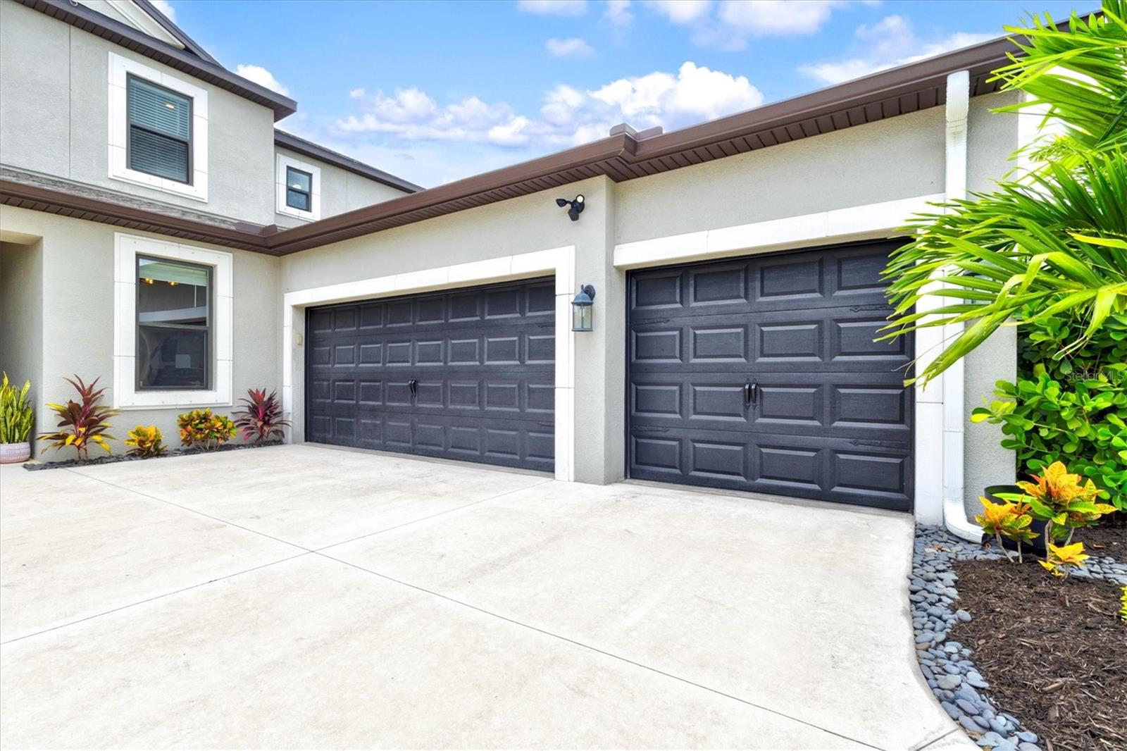 9297 Tequila Sunrise Dr, Sarasota, FL 34241 photo